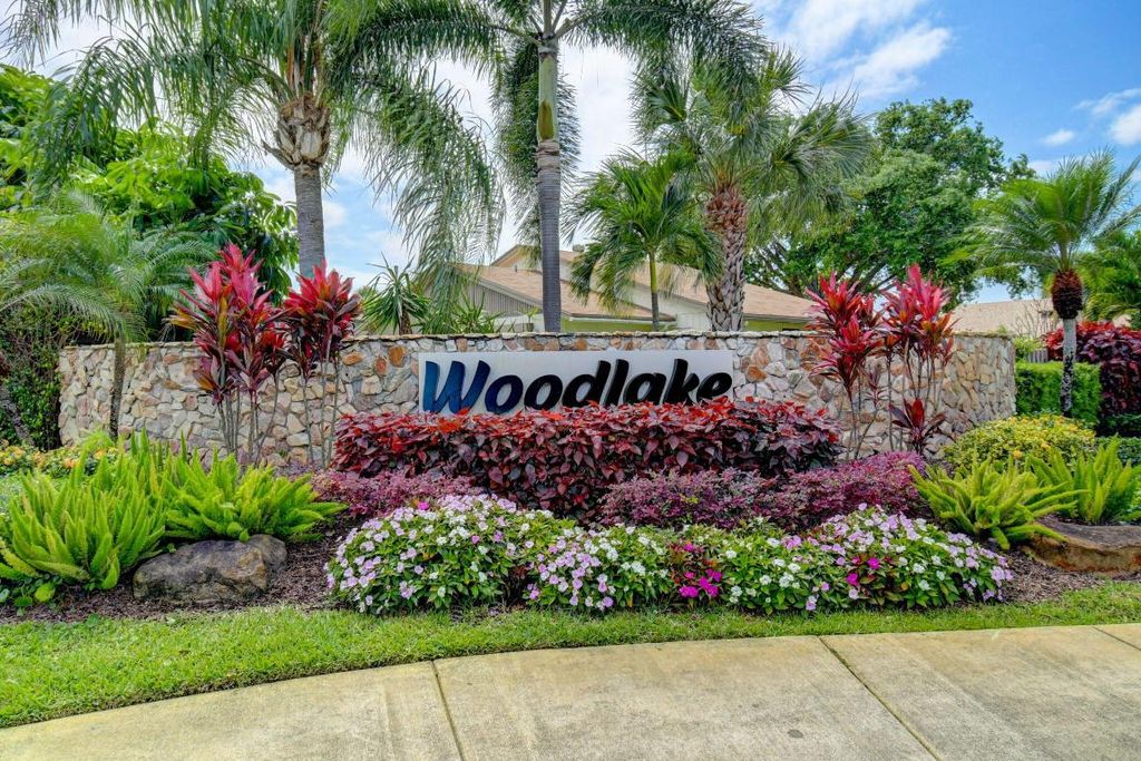 Photo of 2866 SW 6th Street, Delray Beach, FL 33445 (MLS # R11146358)