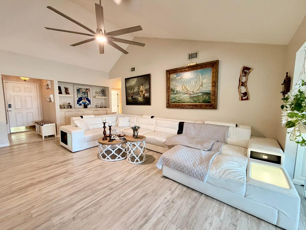 RIVER RUN C CONDO - Residential