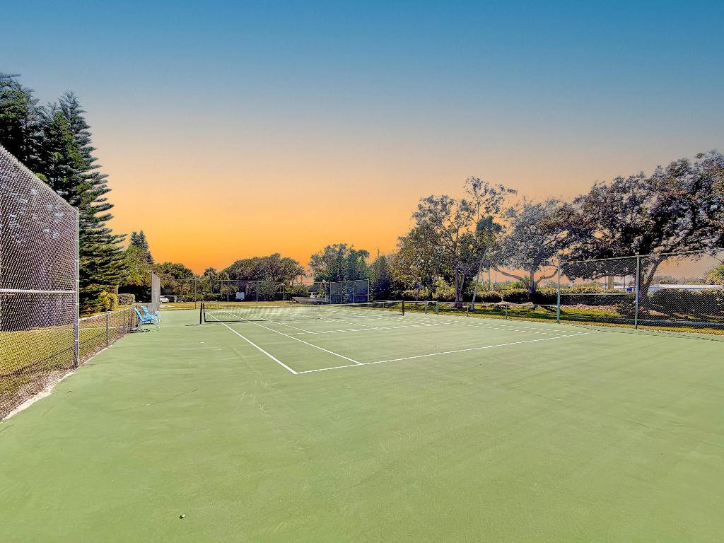 RIVER RUN C CONDO - Residential