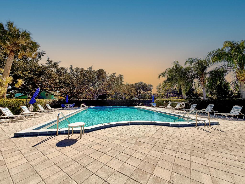 RIVER RUN C CONDO - Residential