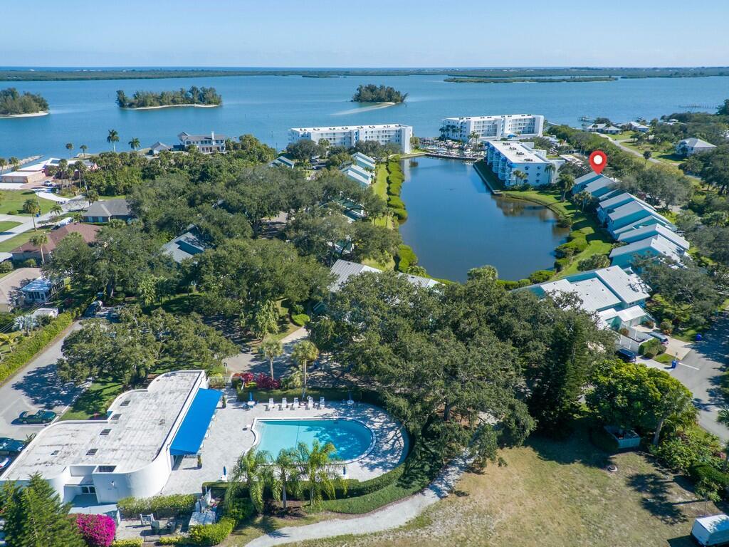 RIVER RUN C CONDO - Residential