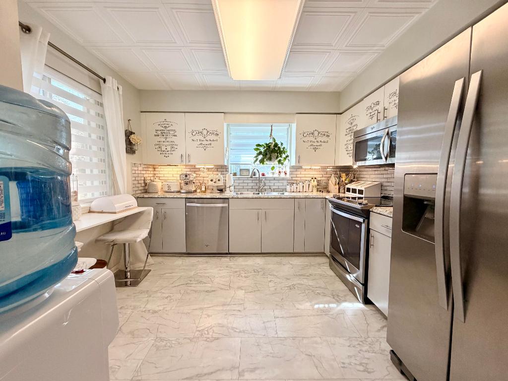 RIVER RUN C CONDO - Residential