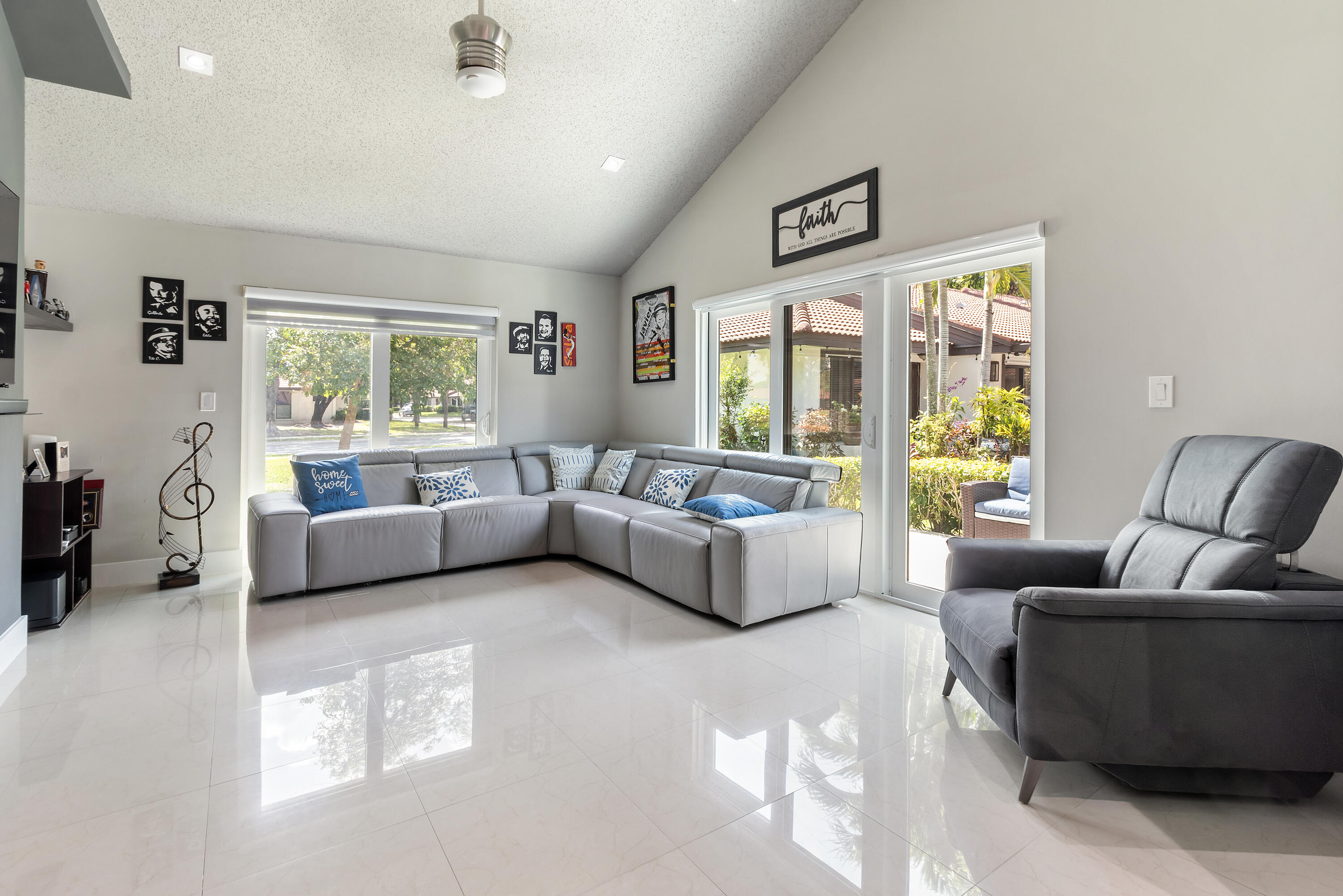 BROOKWOOD GARDENS - Residential