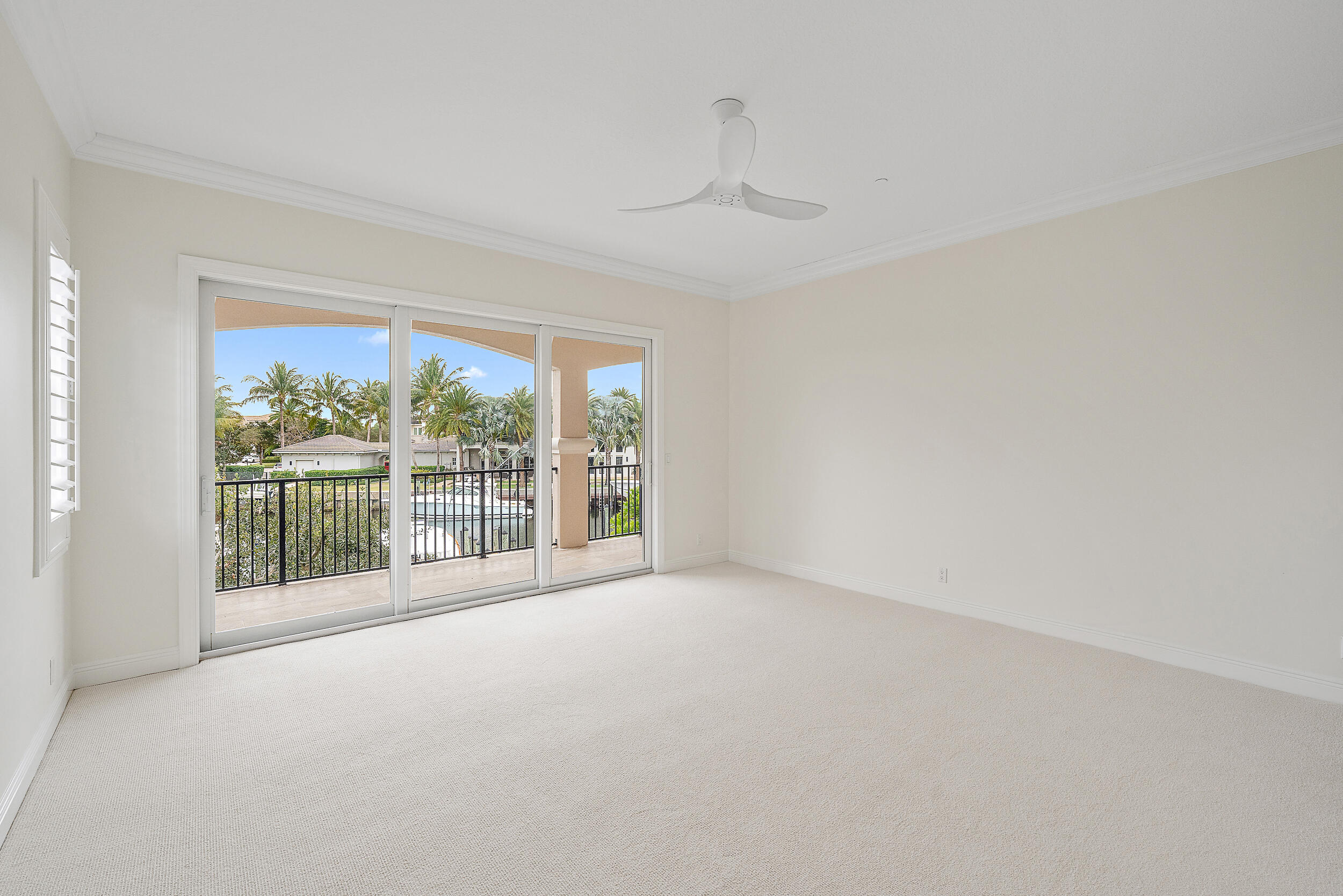 CARRIAGE HOMES AT FRENCHMANS HARBOR CONDO - Residential