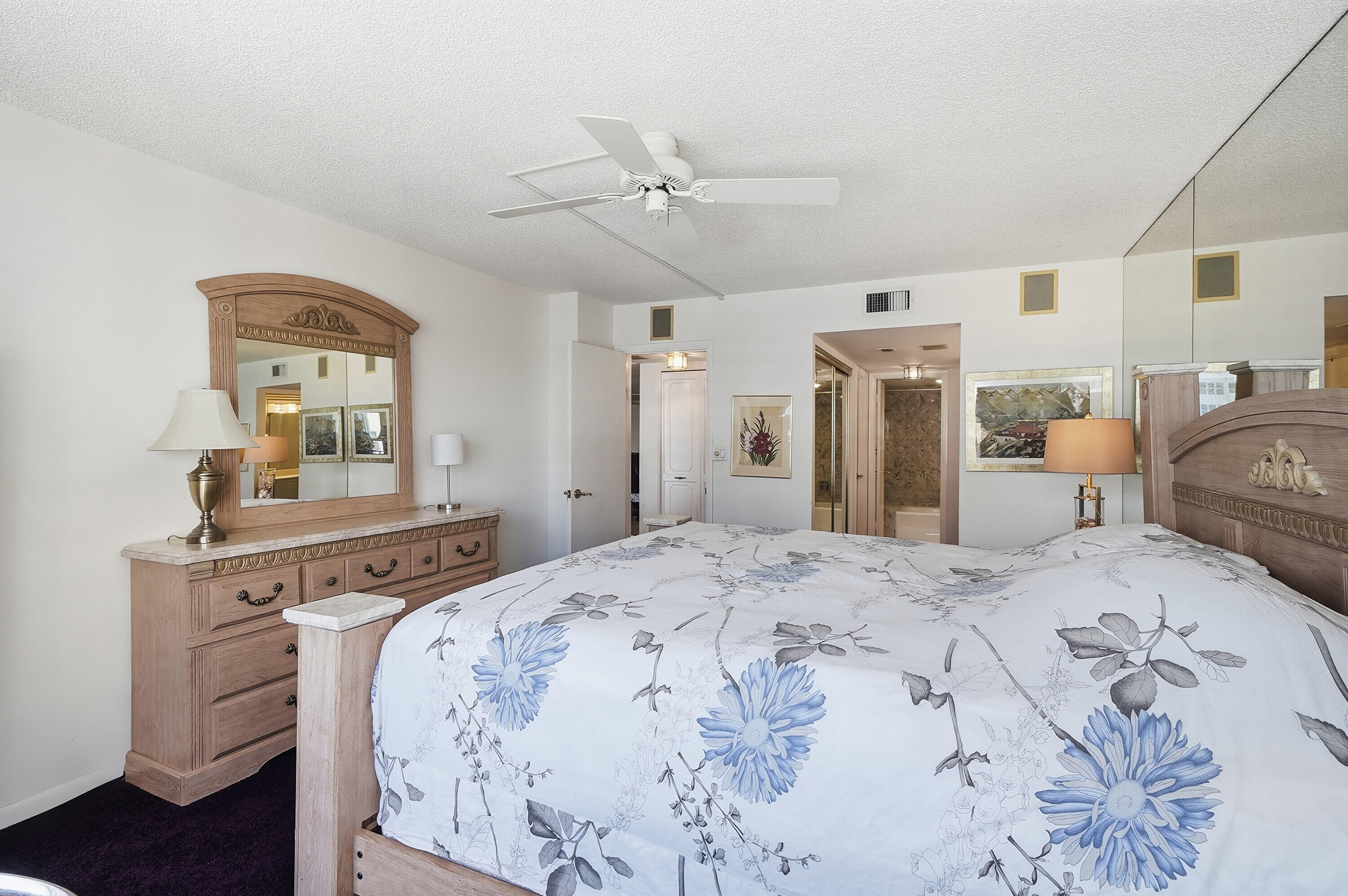 PLAYA DEL MAR CONDO - Residential