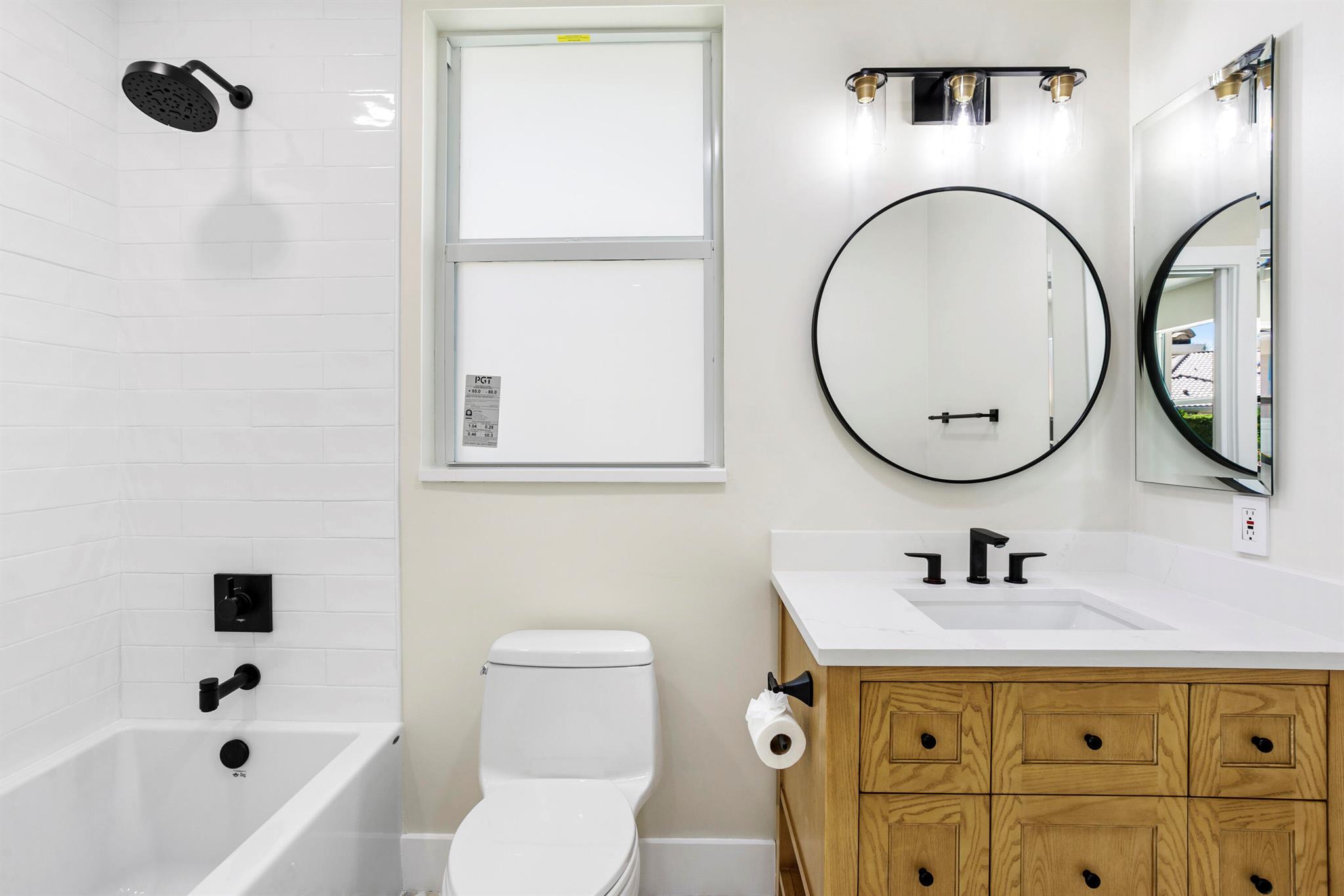 SOUTHERN CAY AT JONATHANS - Residential