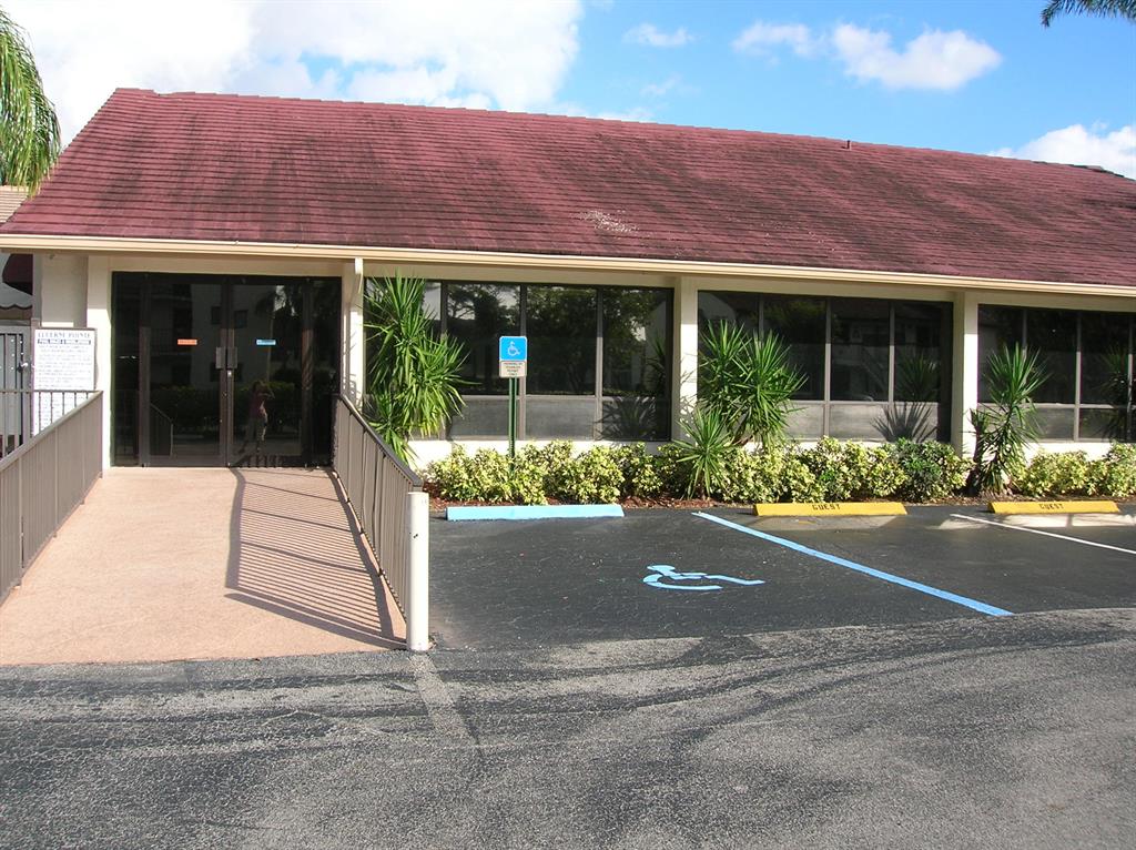 LUCERNE POINTE - Residential