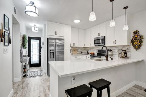 9155 Flynn Circle 3 Boca Raton FL 33496