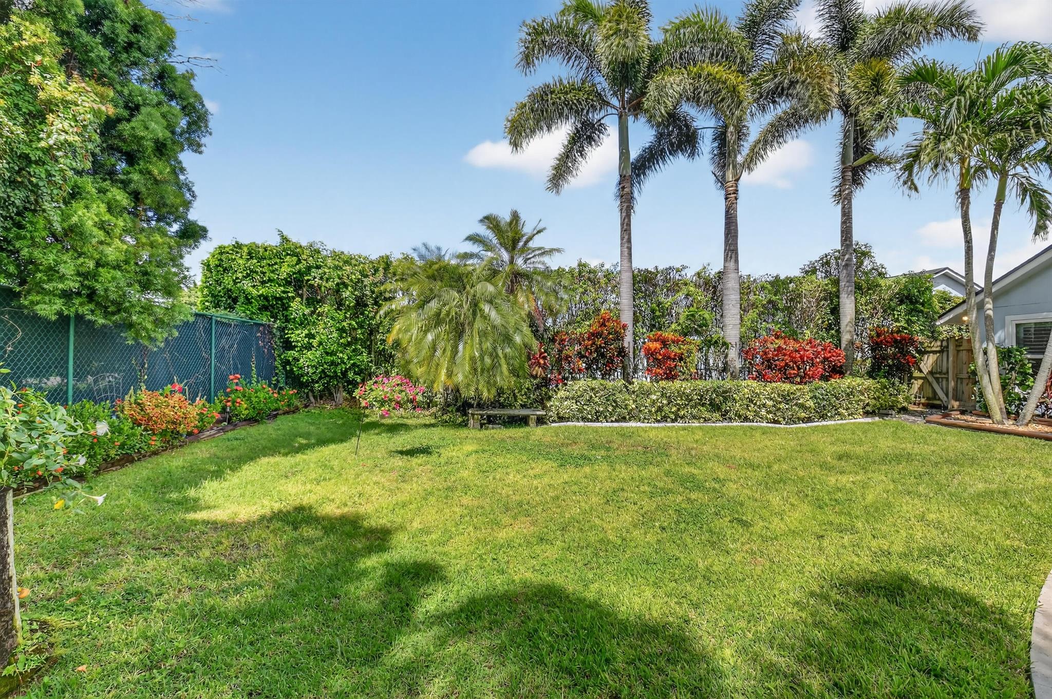 LAKES OF LANTANA PH 2-B - Residential