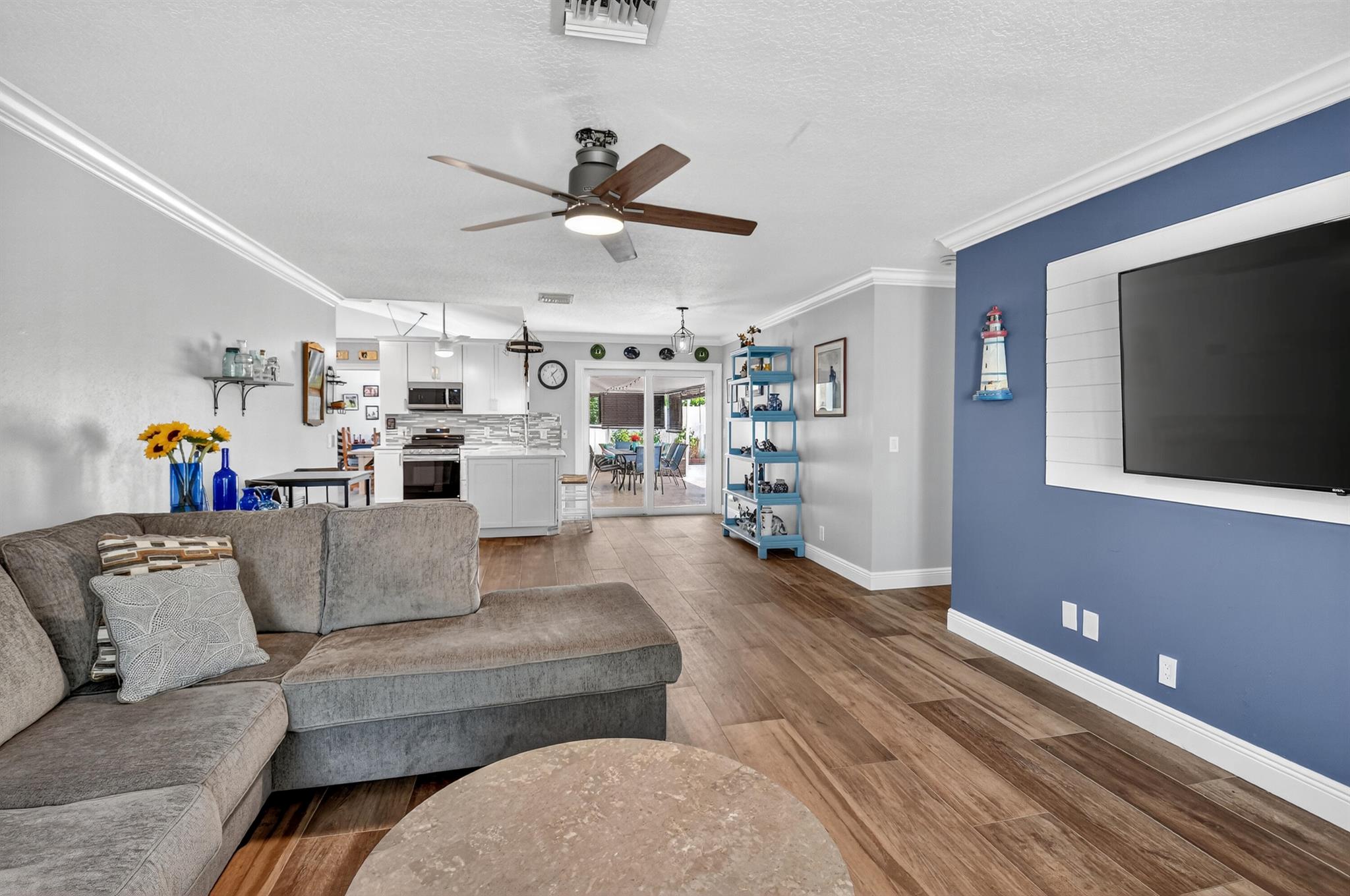 LAKES OF LANTANA PH 2-B - Residential