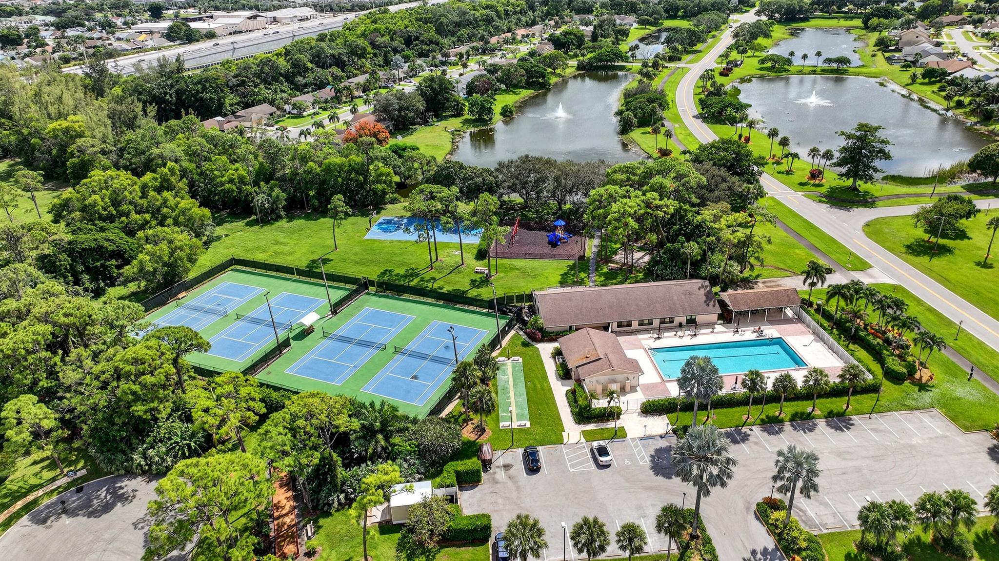 LAKES OF LANTANA PH 2-B - Residential