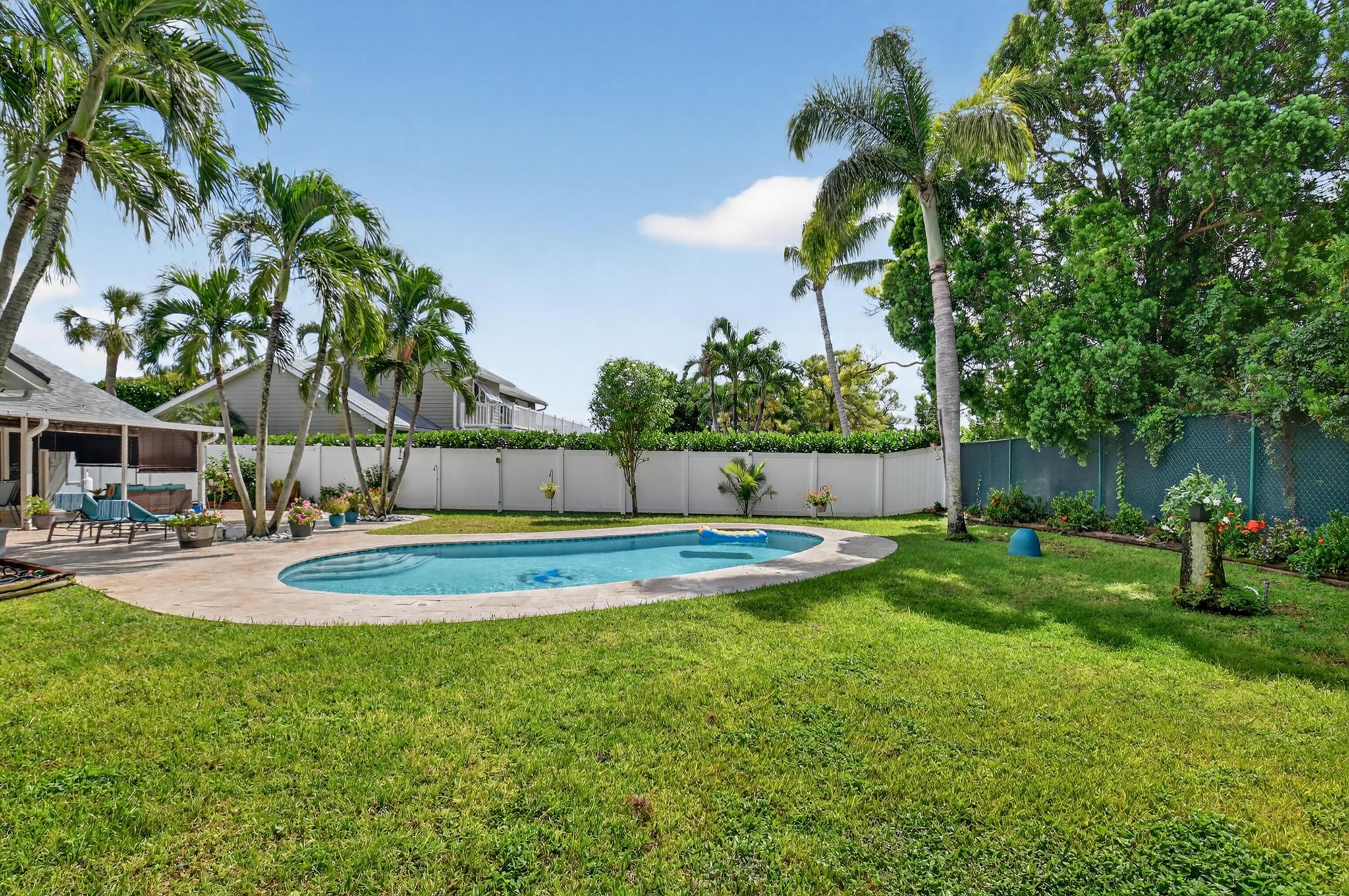 LAKES OF LANTANA PH 2-B - Residential