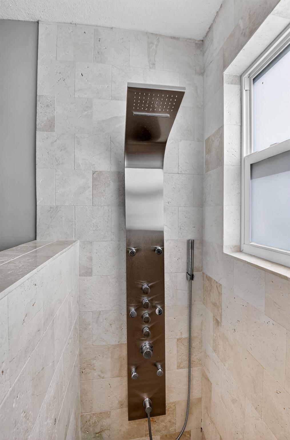 LAKES OF LANTANA PH 2-B - Residential