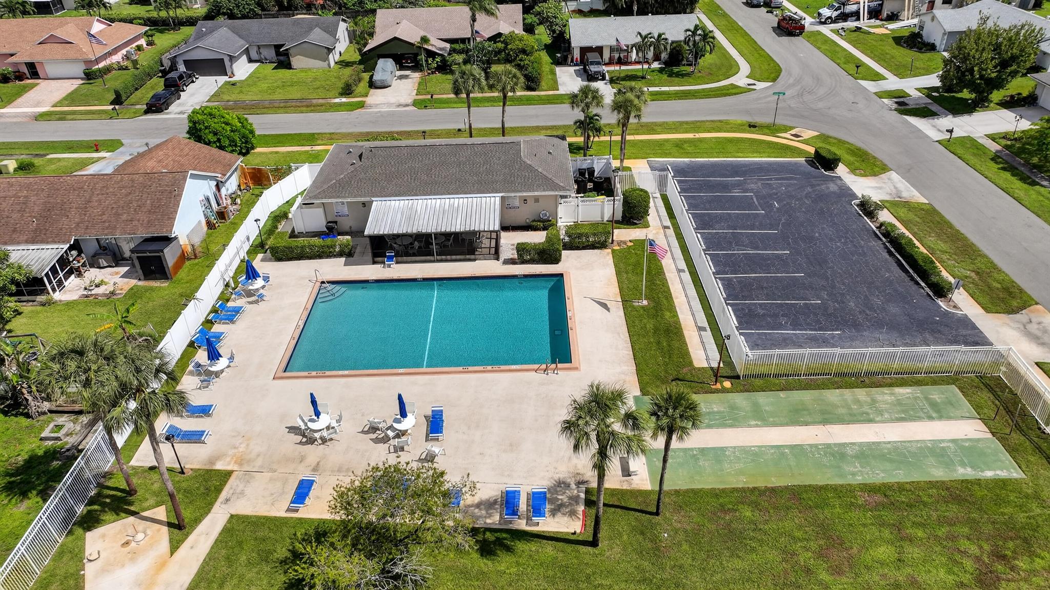 LAKES OF LANTANA PH 2-B - Residential