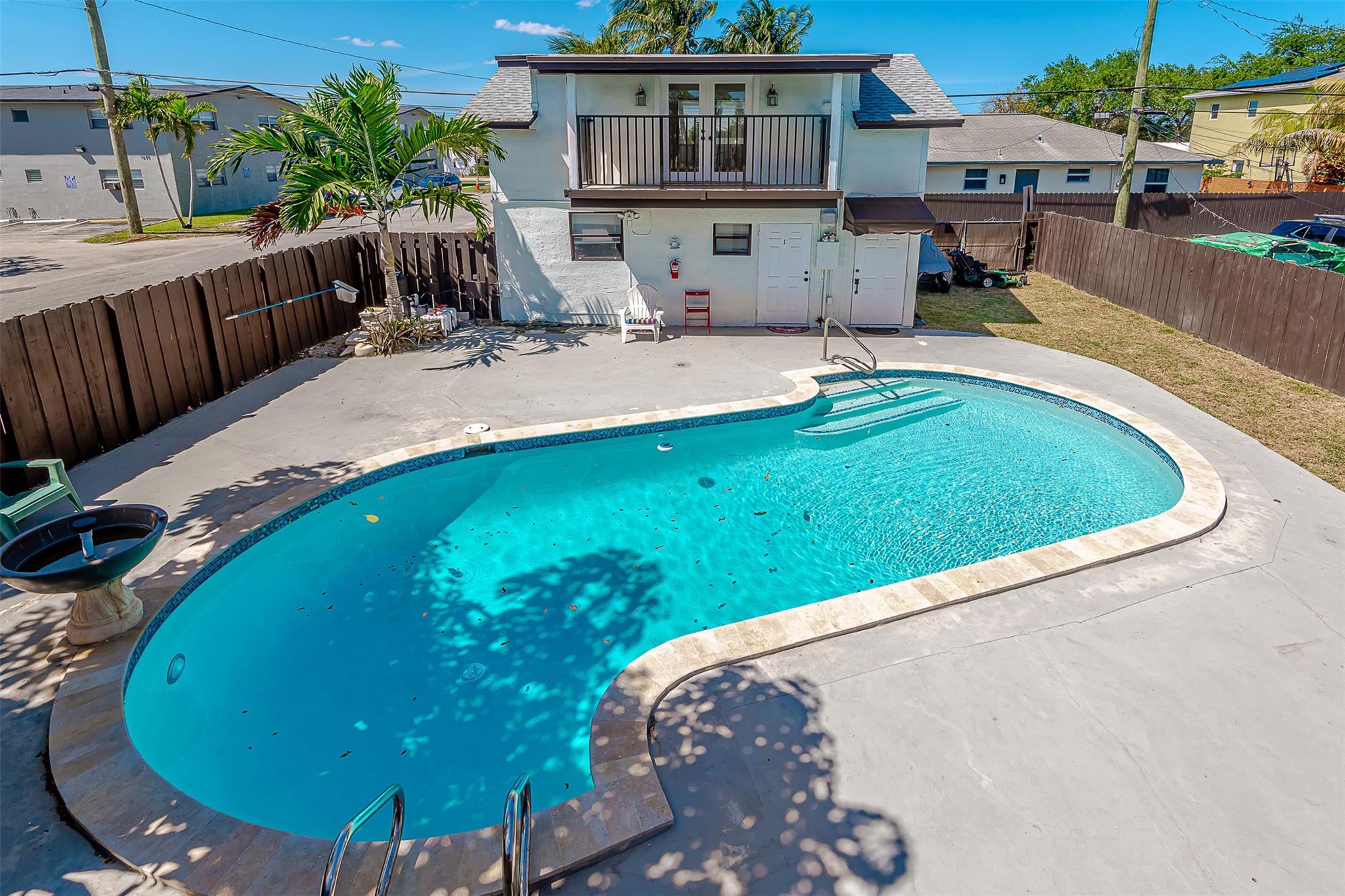 Hollywood Park 4-19 B - Residential Income