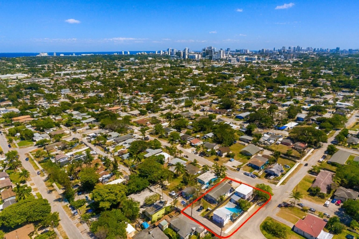 Hollywood Park 4-19 B - Residential Income