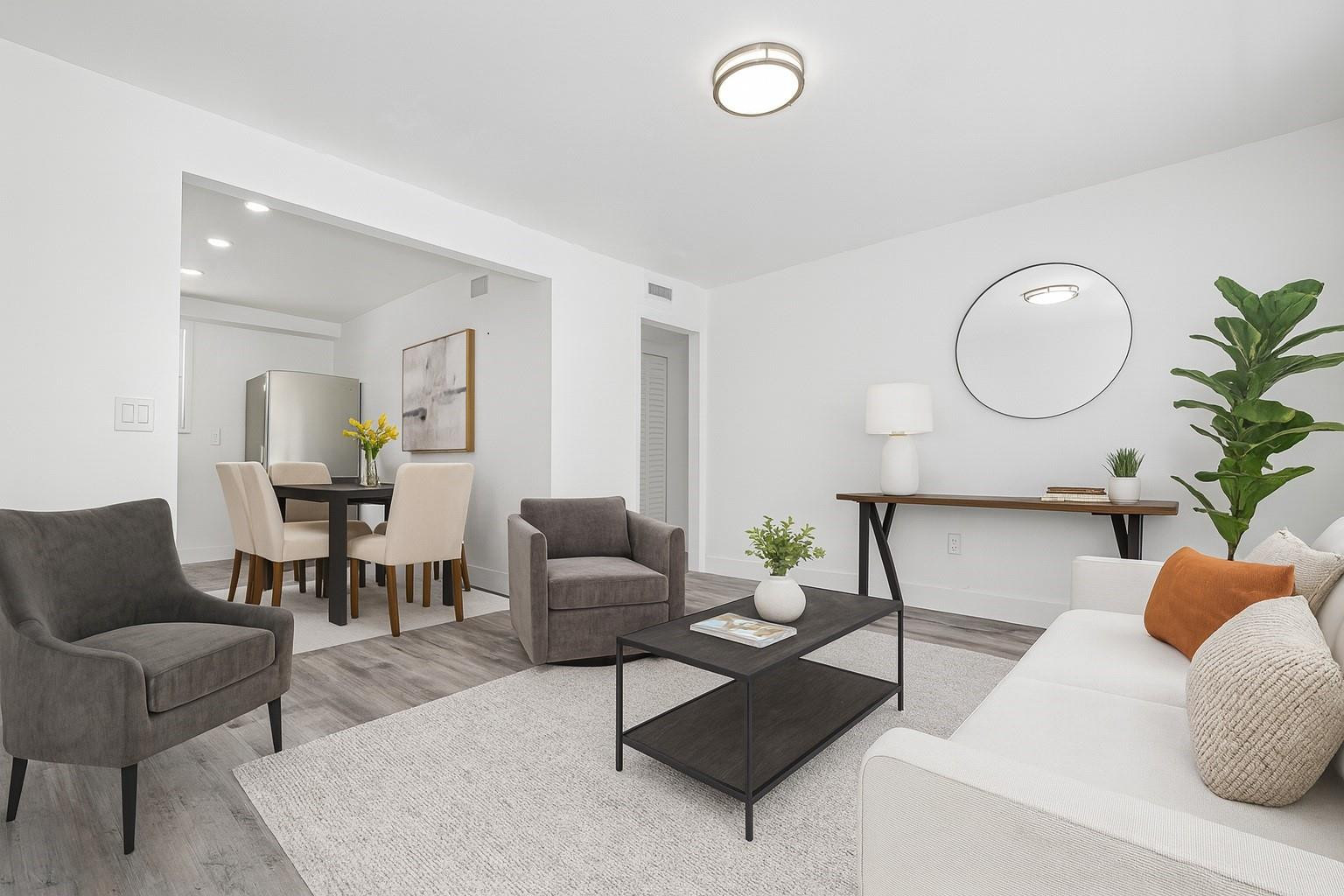 2447 Roosevelt Street