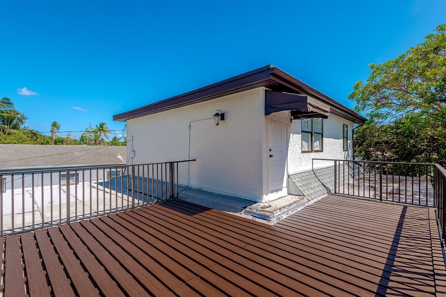 Hollywood Park 4-19 B - Residential Income