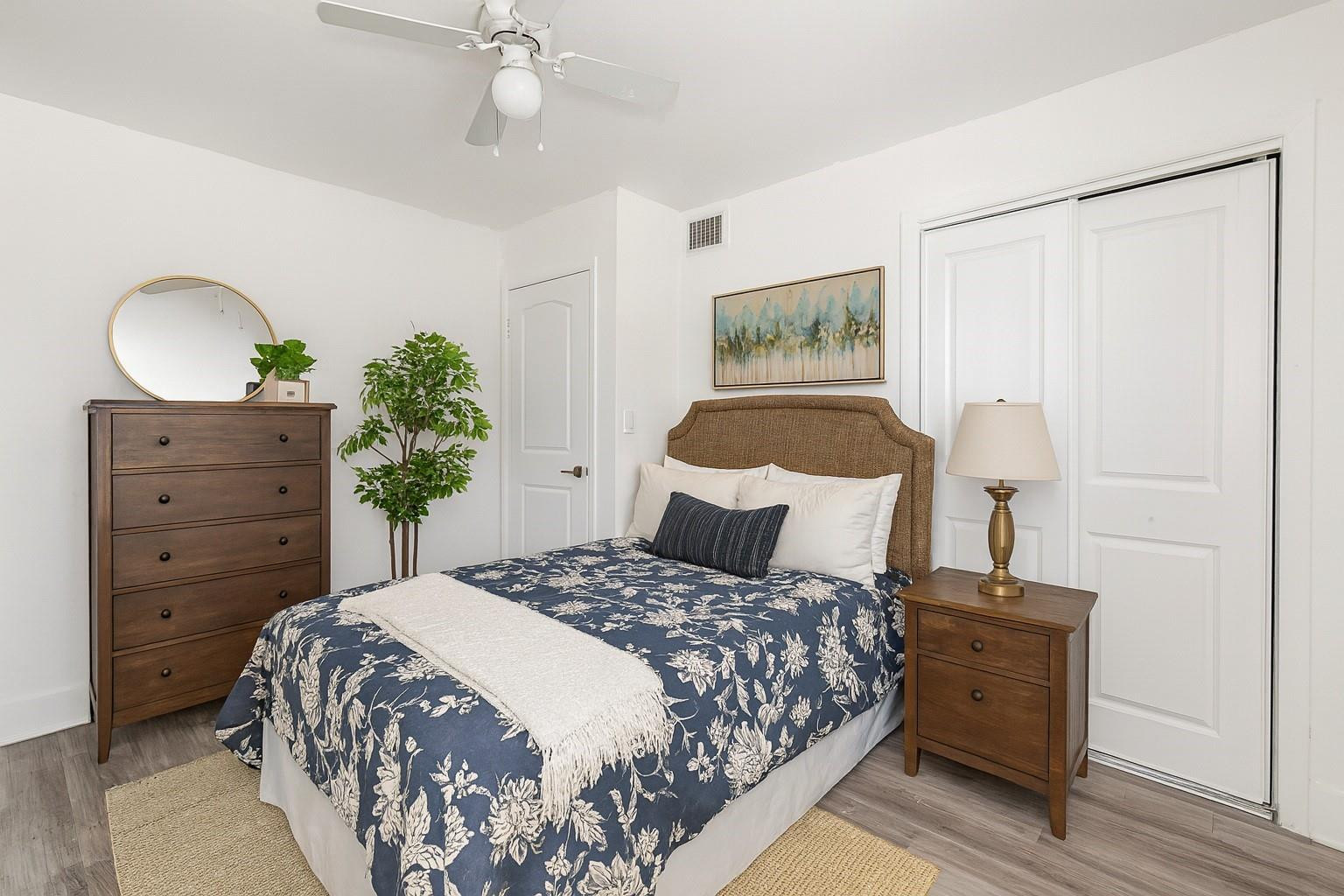 Hollywood Park 4-19 B - Residential Income