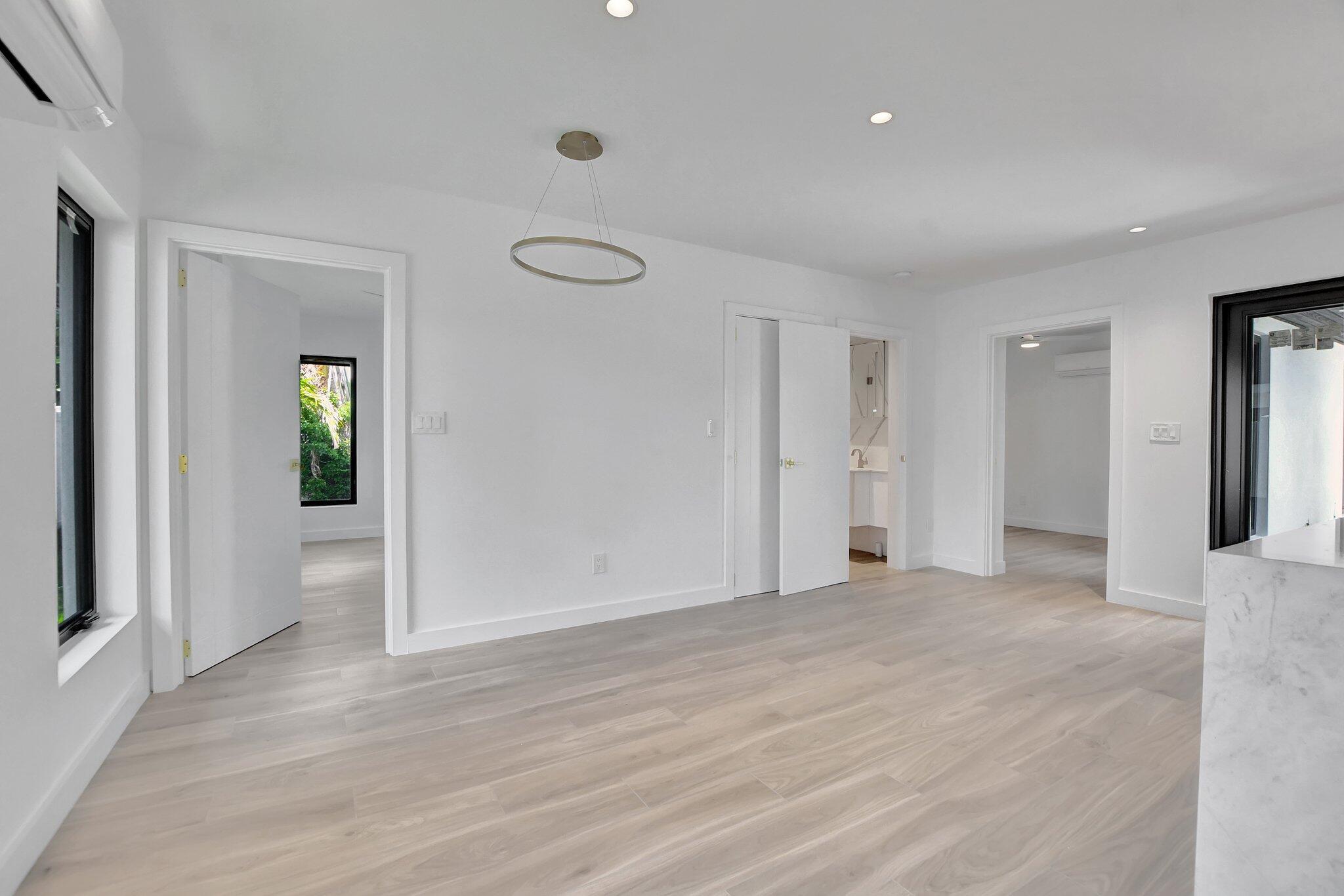 THE COVE - Residential Income