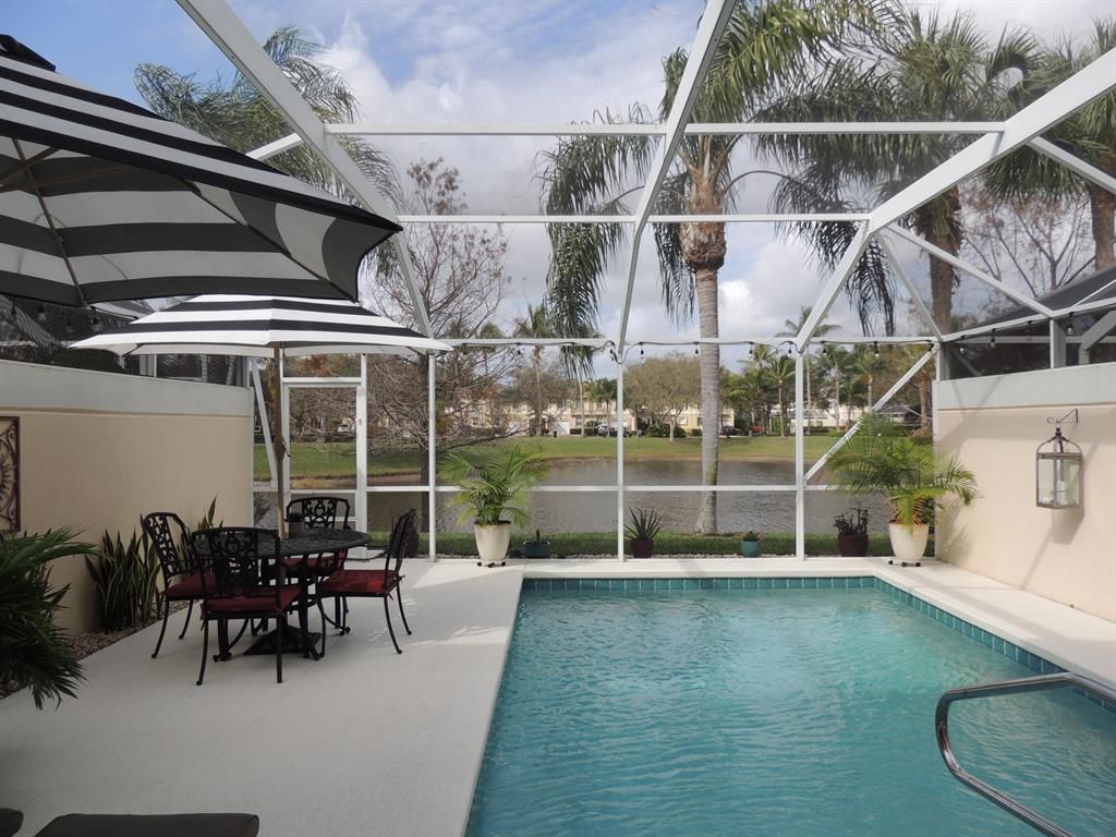 Photo of 447 Capistrano Drive, Palm Beach Gardens, FL 33410 (MLS # R10692301)