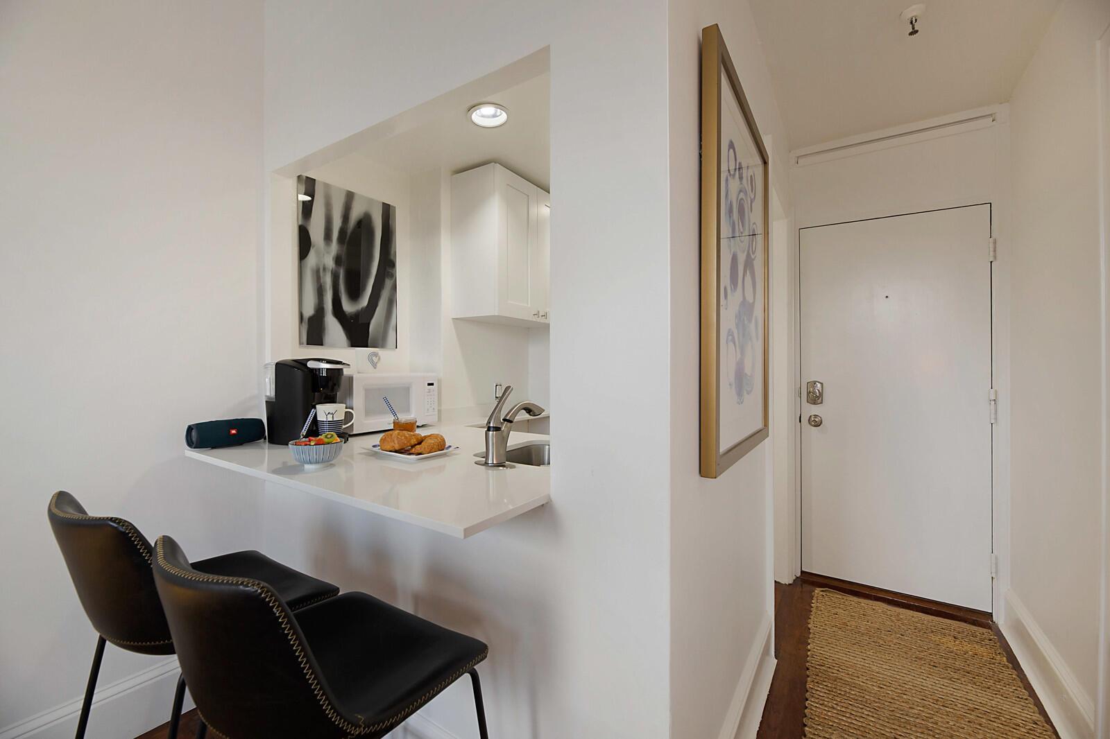 235 Sunrise Avenue 2256