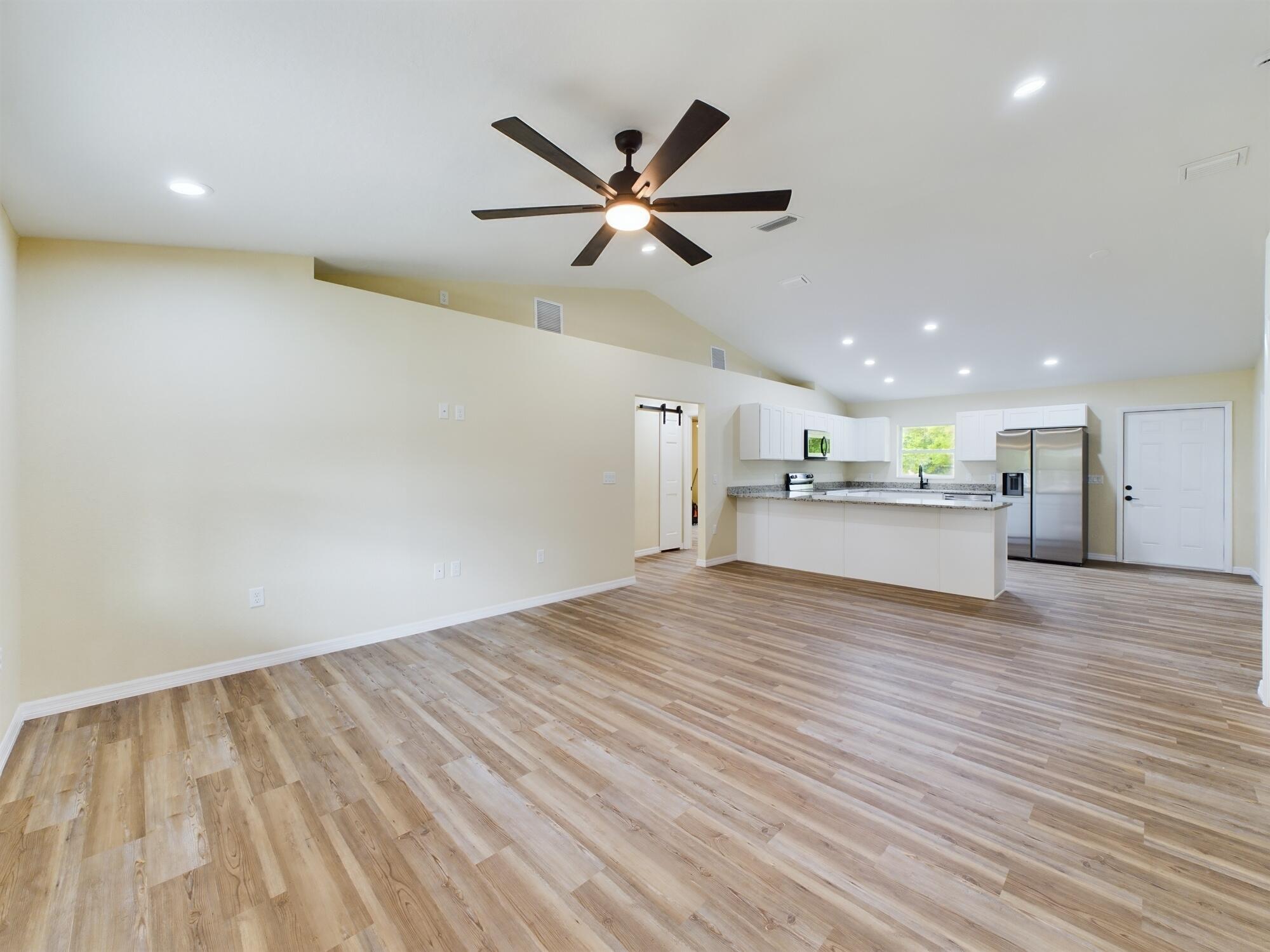 908 NW 5th Street