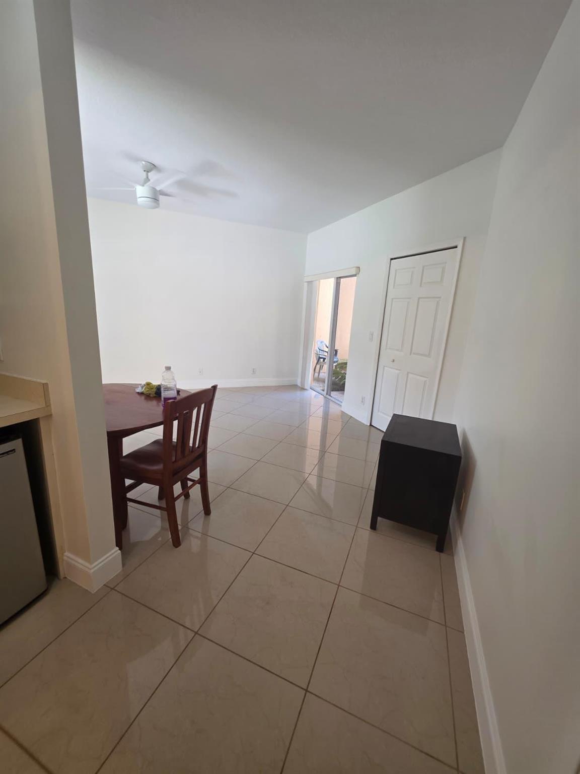 CASTLE PINES CONDOMINIUM - Residential Lease