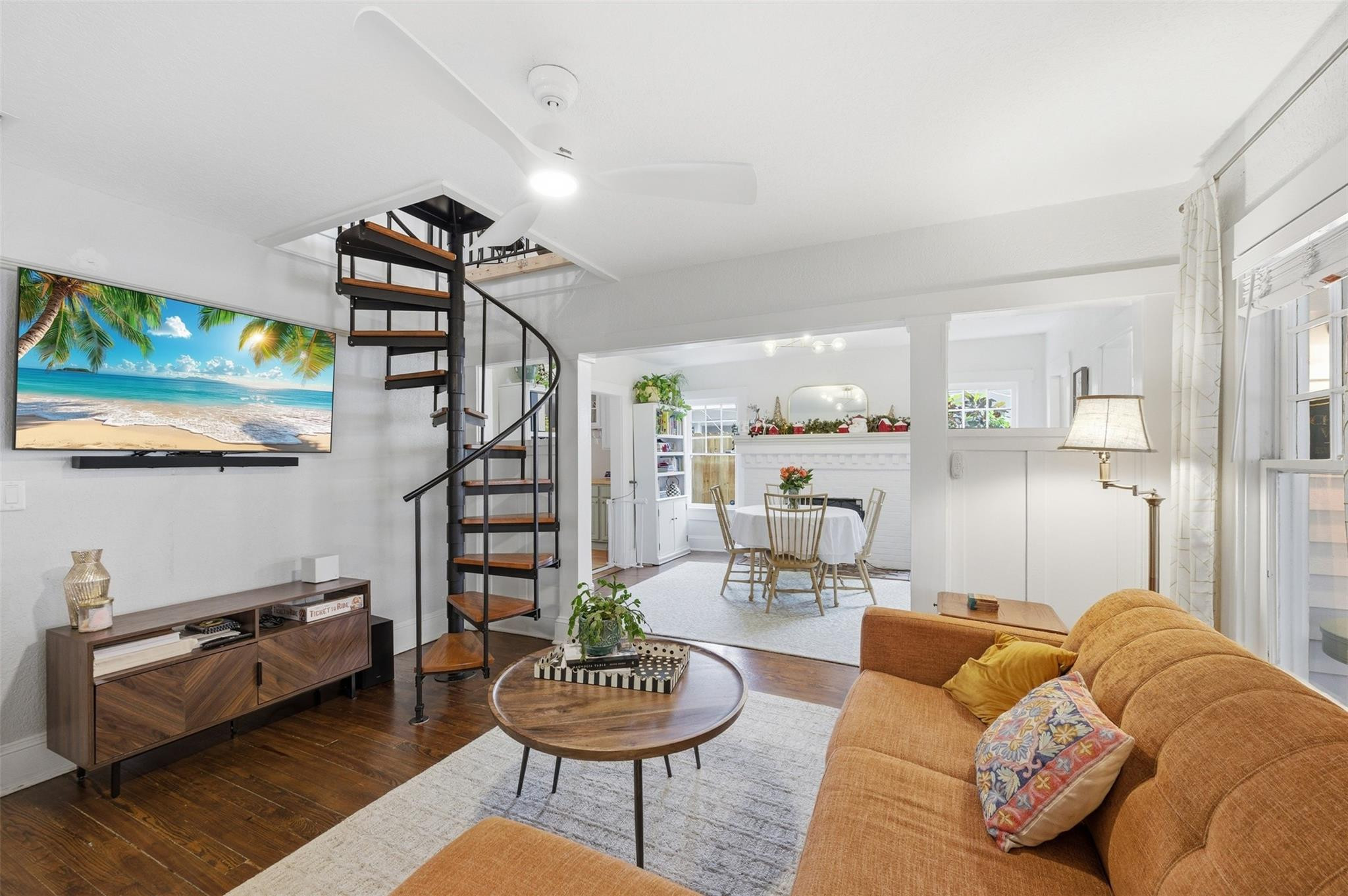 LAKE WORTH TOWN OF - Residential