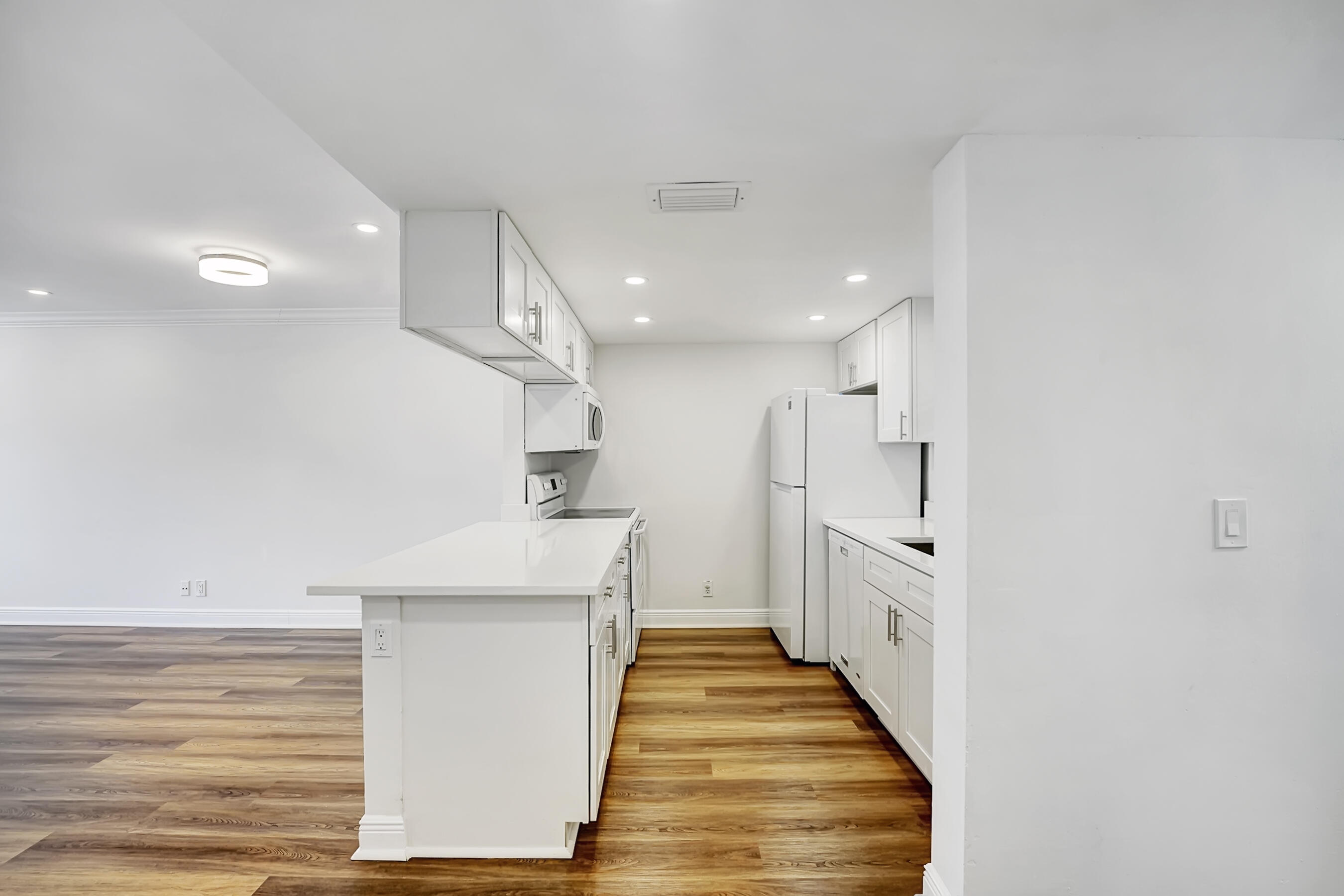 ADDISON POINTE AT BOCA RATON CONDO - Residential