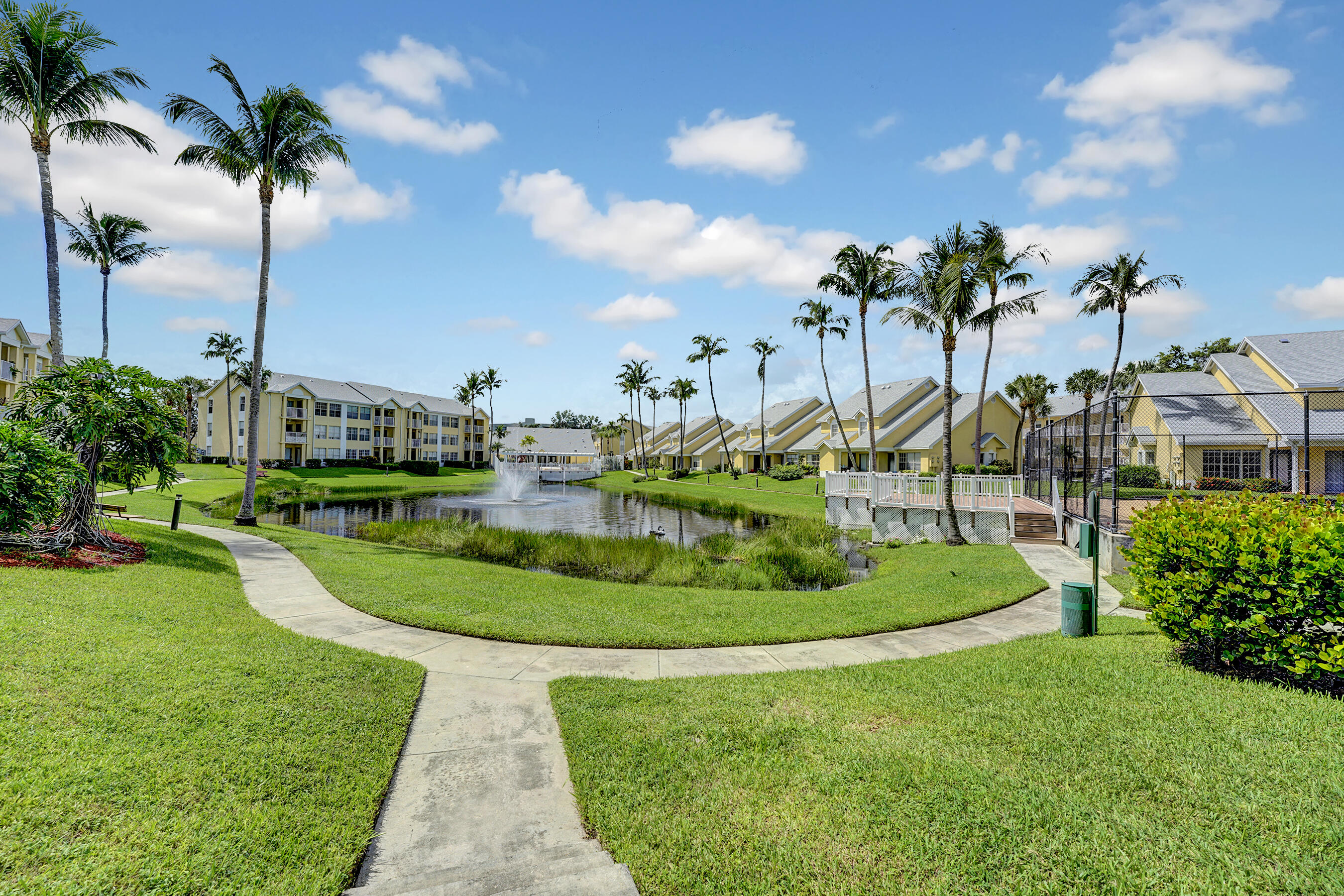 ADDISON POINTE AT BOCA RATON CONDO - Residential