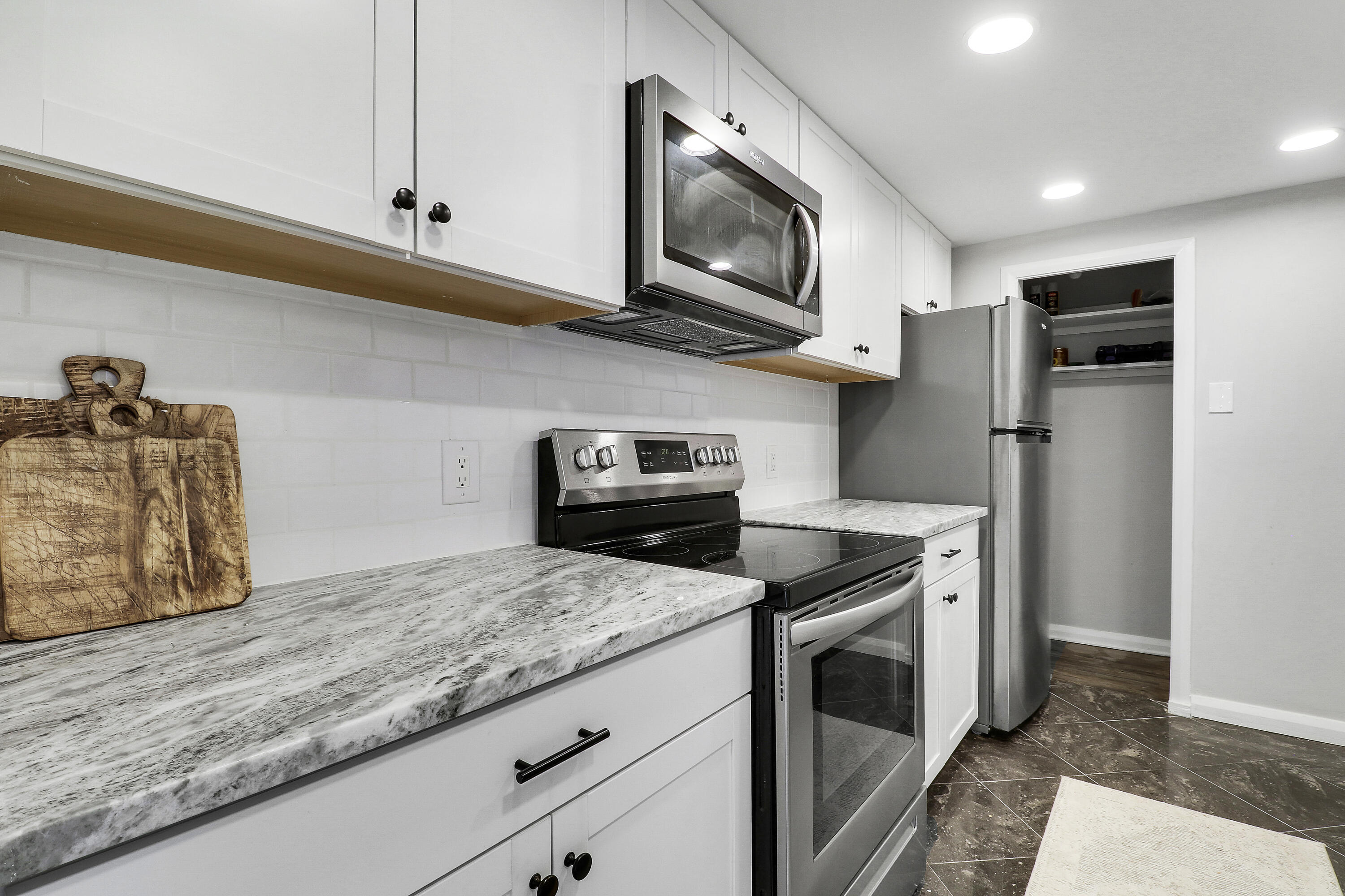 DUNES CONDO - Residential Lease