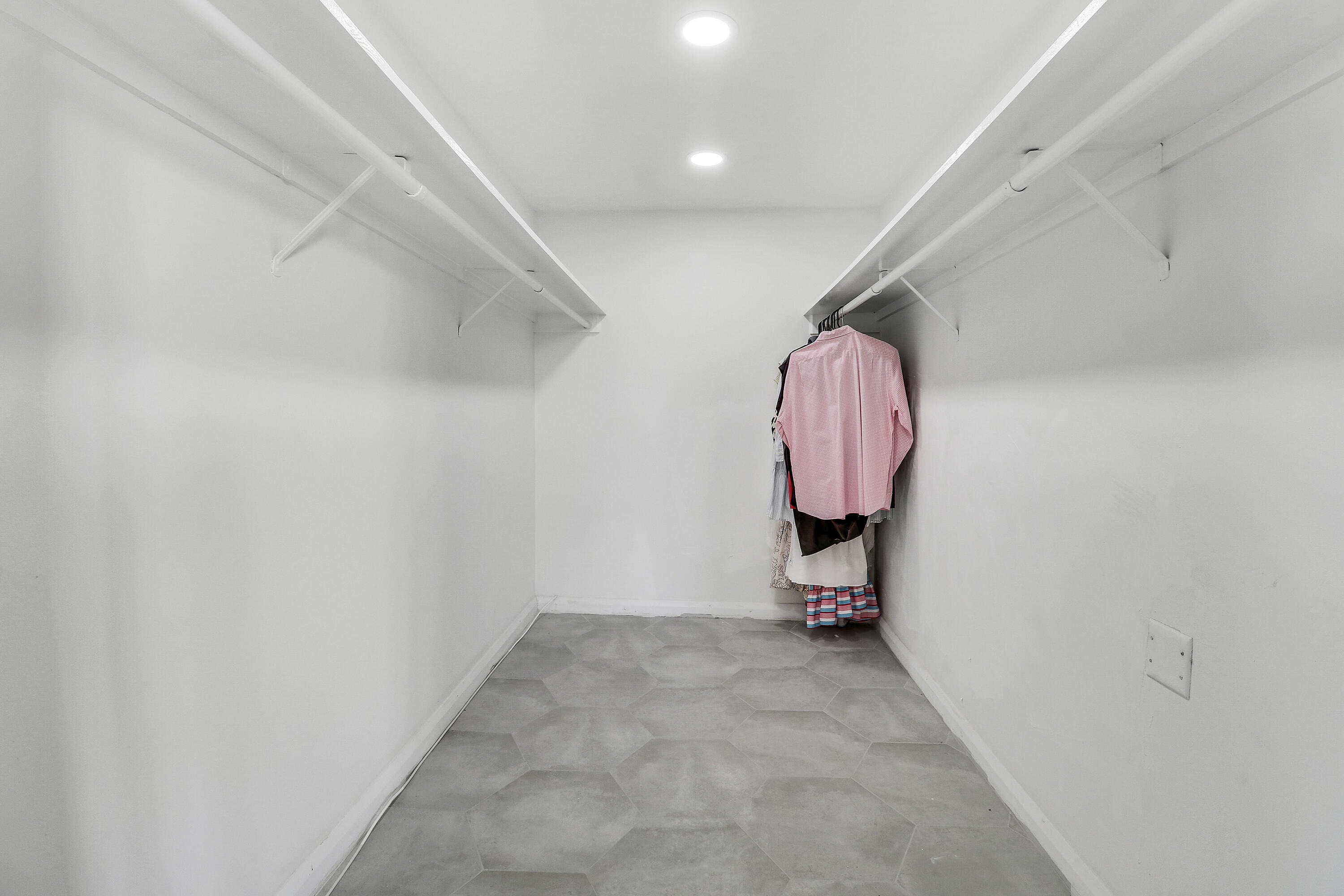 DUNES CONDO - Residential Lease