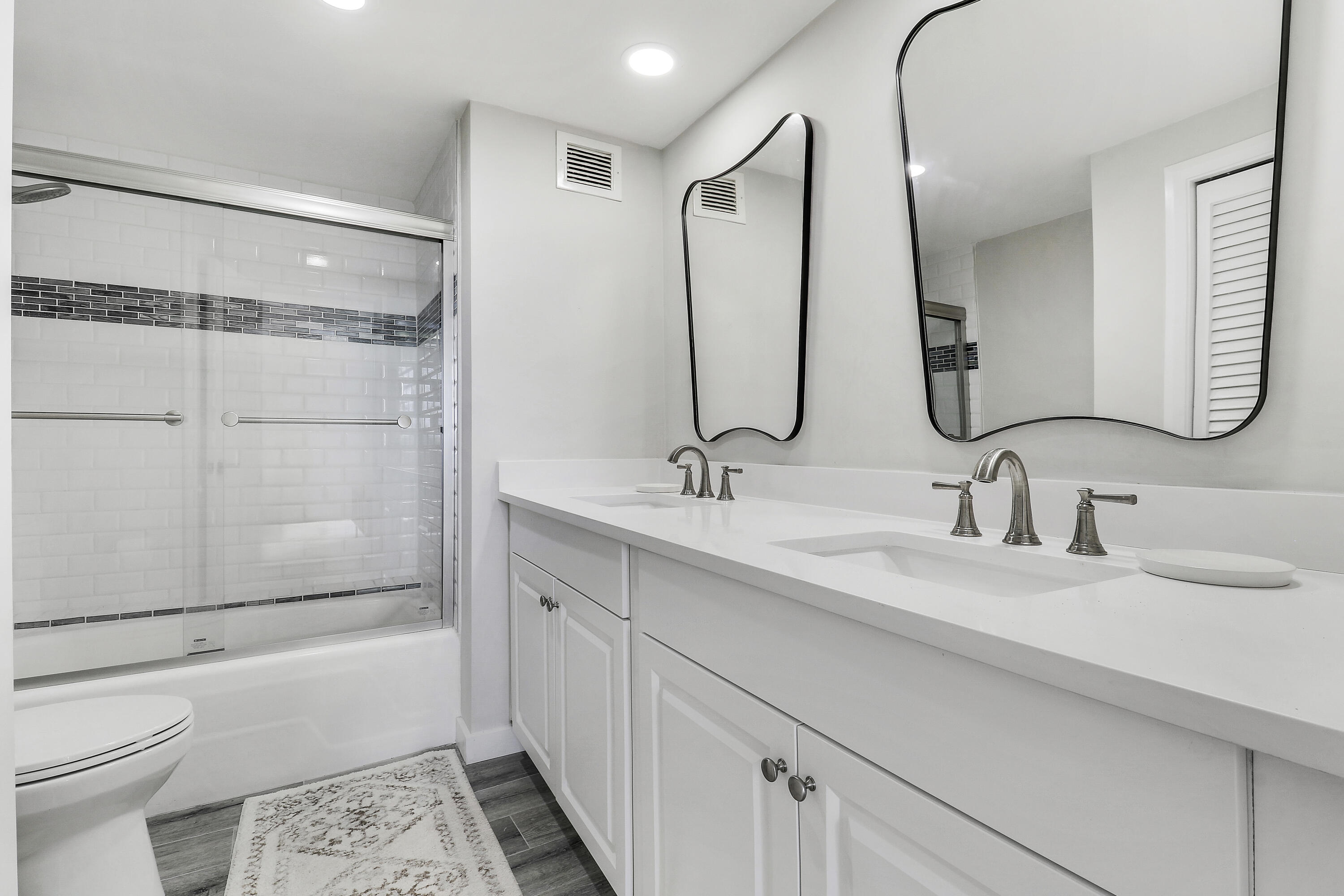 DUNES CONDO - Residential Lease