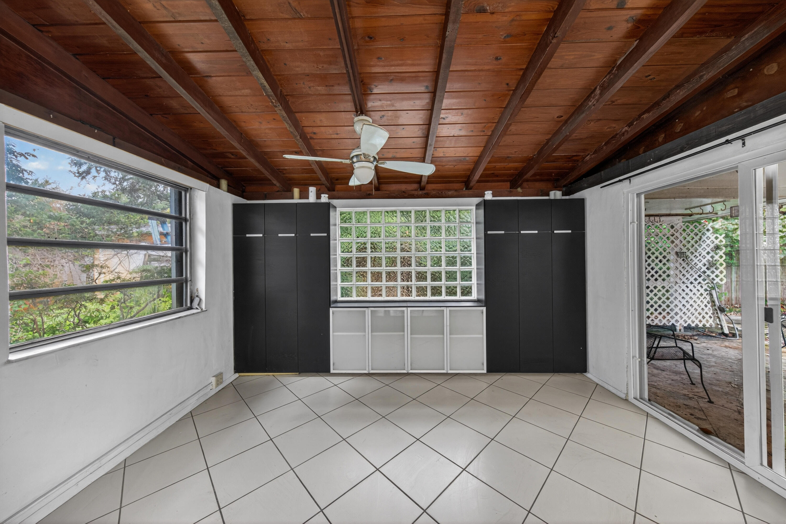 RIVERSIDE ESTATES ADD REV - Residential