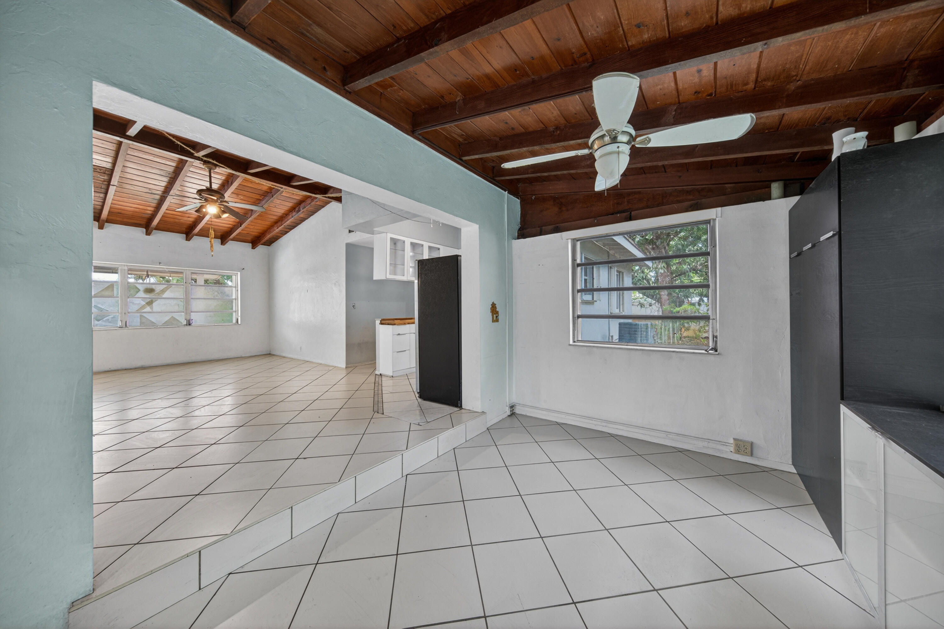 RIVERSIDE ESTATES ADD REV - Residential