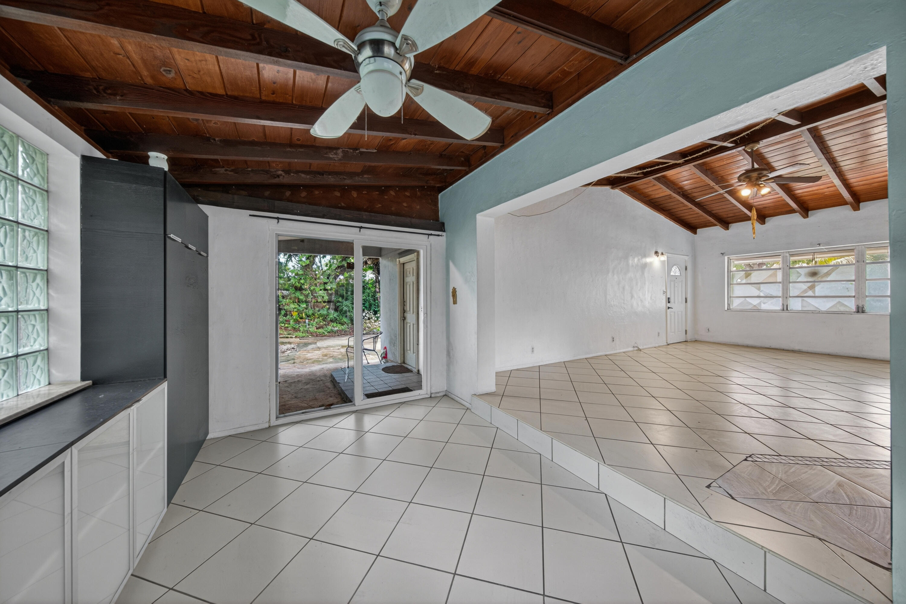 RIVERSIDE ESTATES ADD REV - Residential