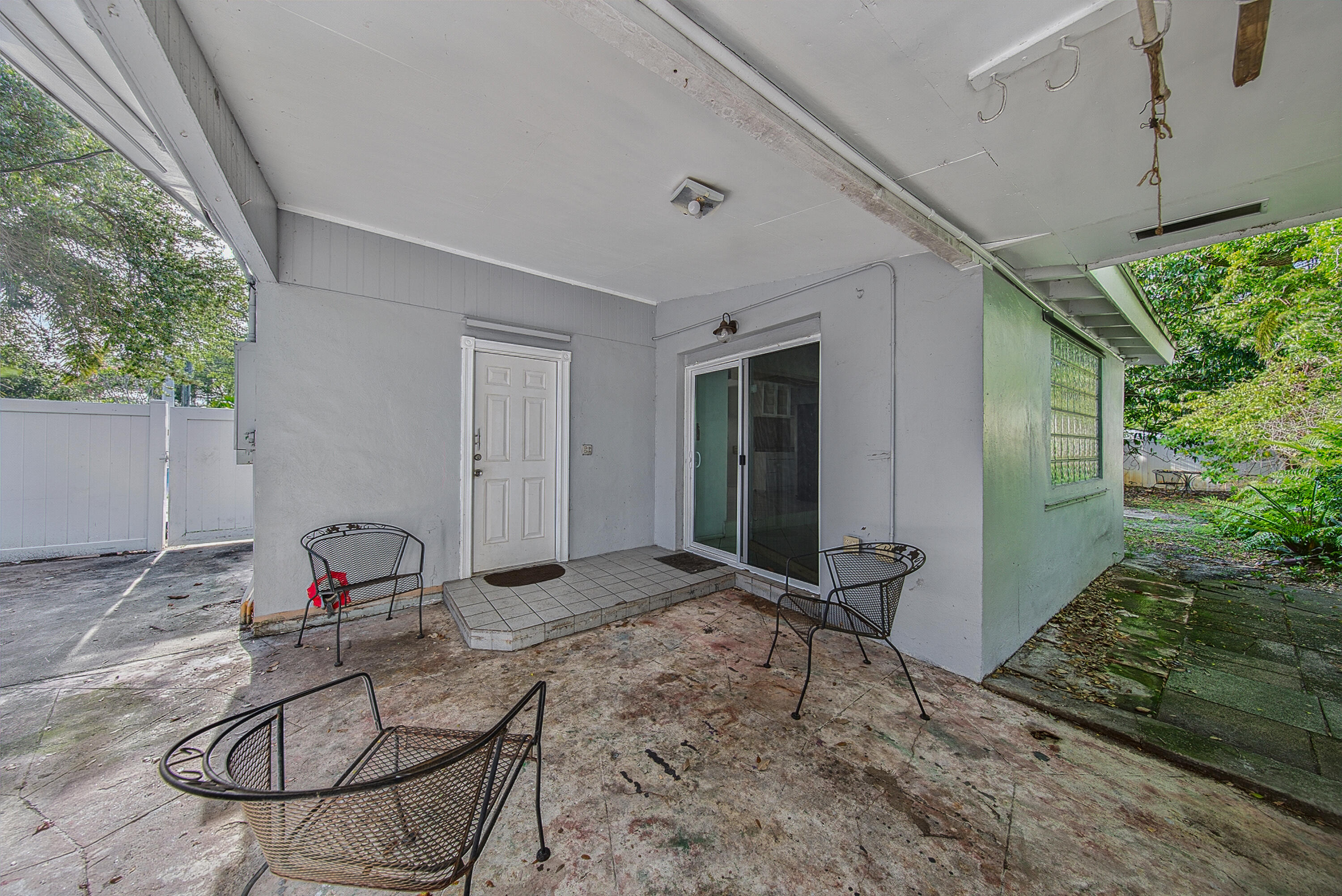 RIVERSIDE ESTATES ADD REV - Residential