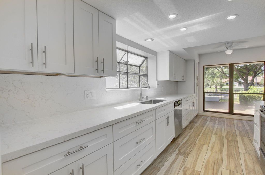 Photo of 6740 Lago Vista Terrace, Boca Raton, FL 33433 (MLS # R11128543)