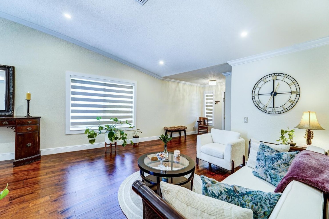 SECTOR 2-PARCELS 1 2 3 4 - Residential