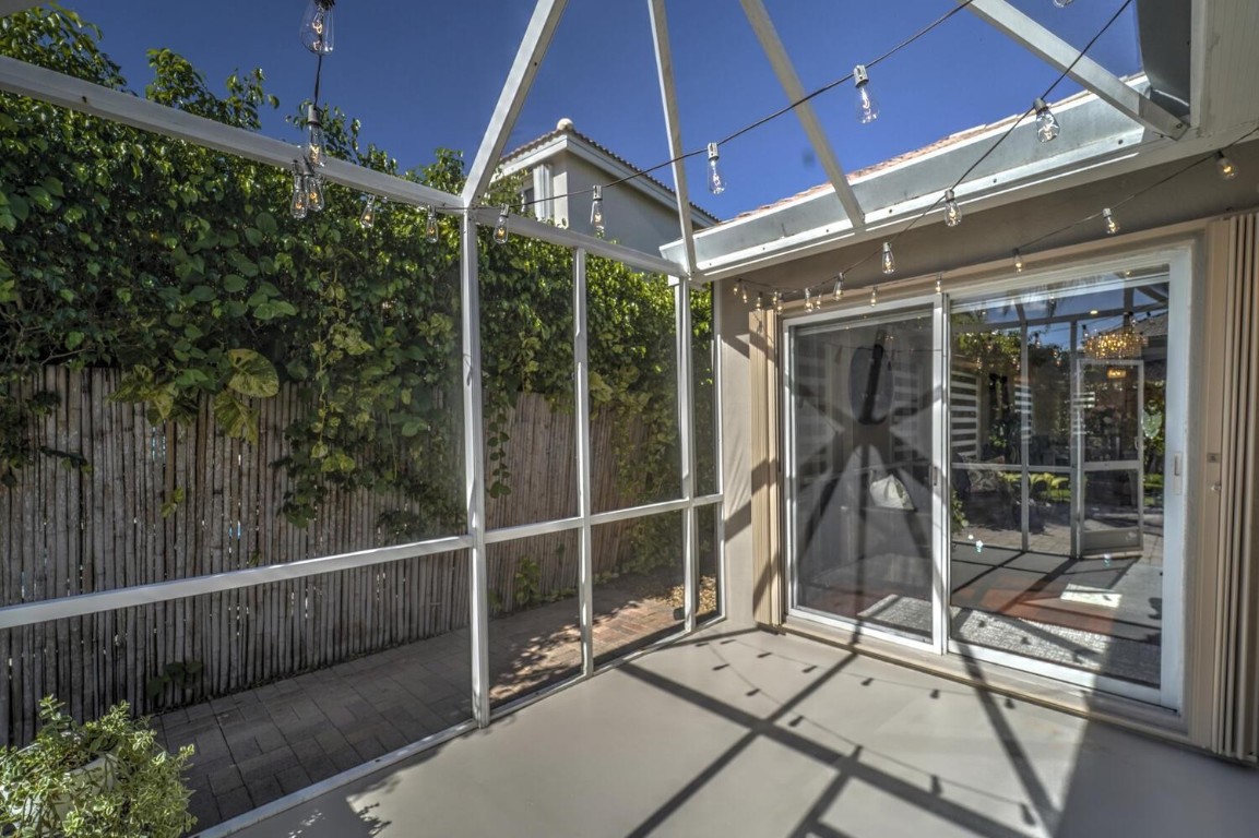 SECTOR 2-PARCELS 1 2 3 4 - Residential