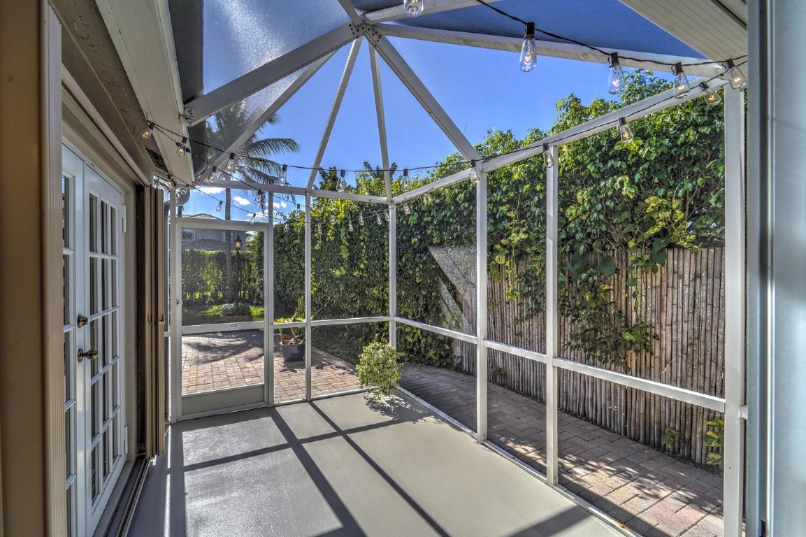 SECTOR 2-PARCELS 1 2 3 4 - Residential