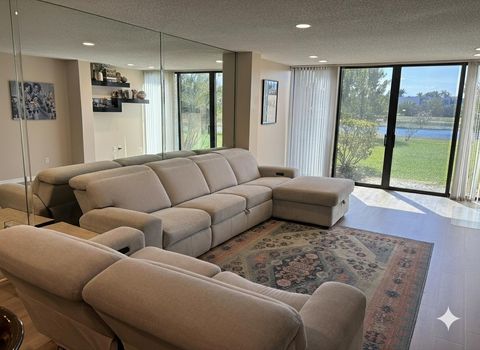Tiny photo for 4278 Deste Court #107, Lake Worth, FL 33467 (MLS # B26008142)
