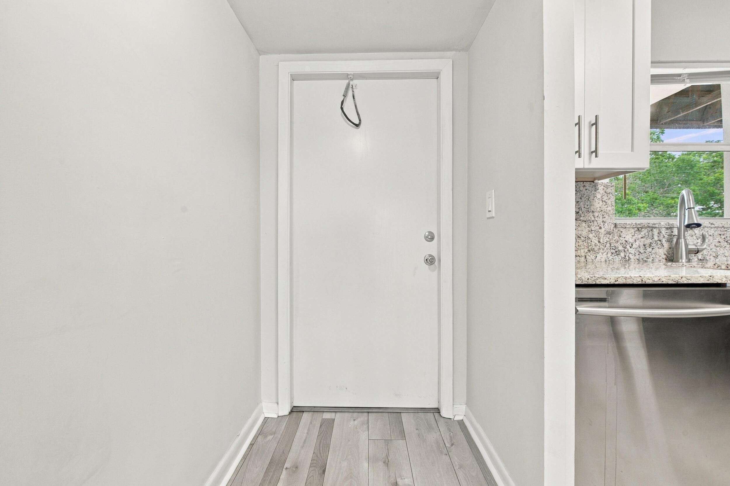 8841 SUNRISE LAKES Boulevard 304