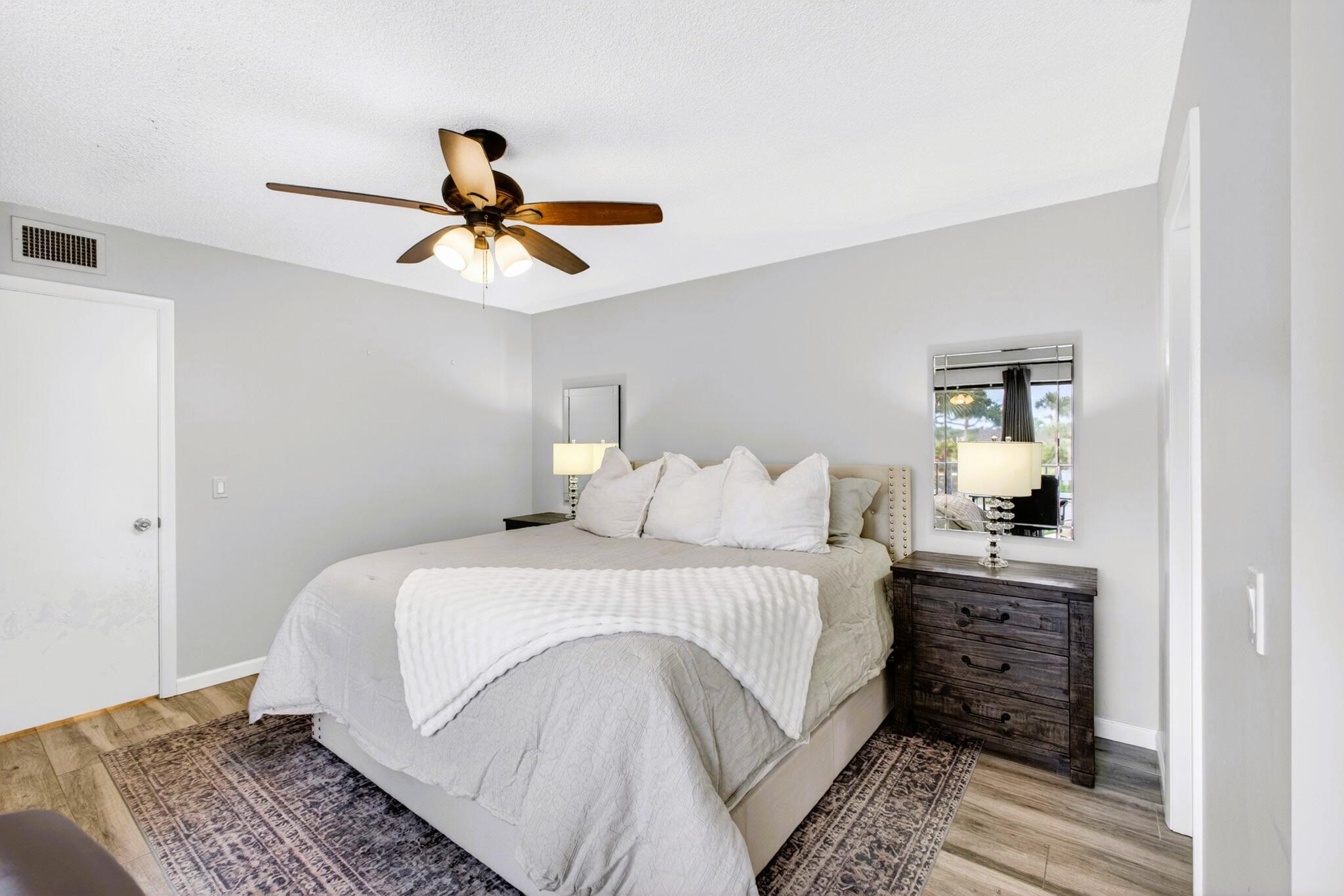 VILLAGE OF SANDALWOOD LAKES 1 - Residential