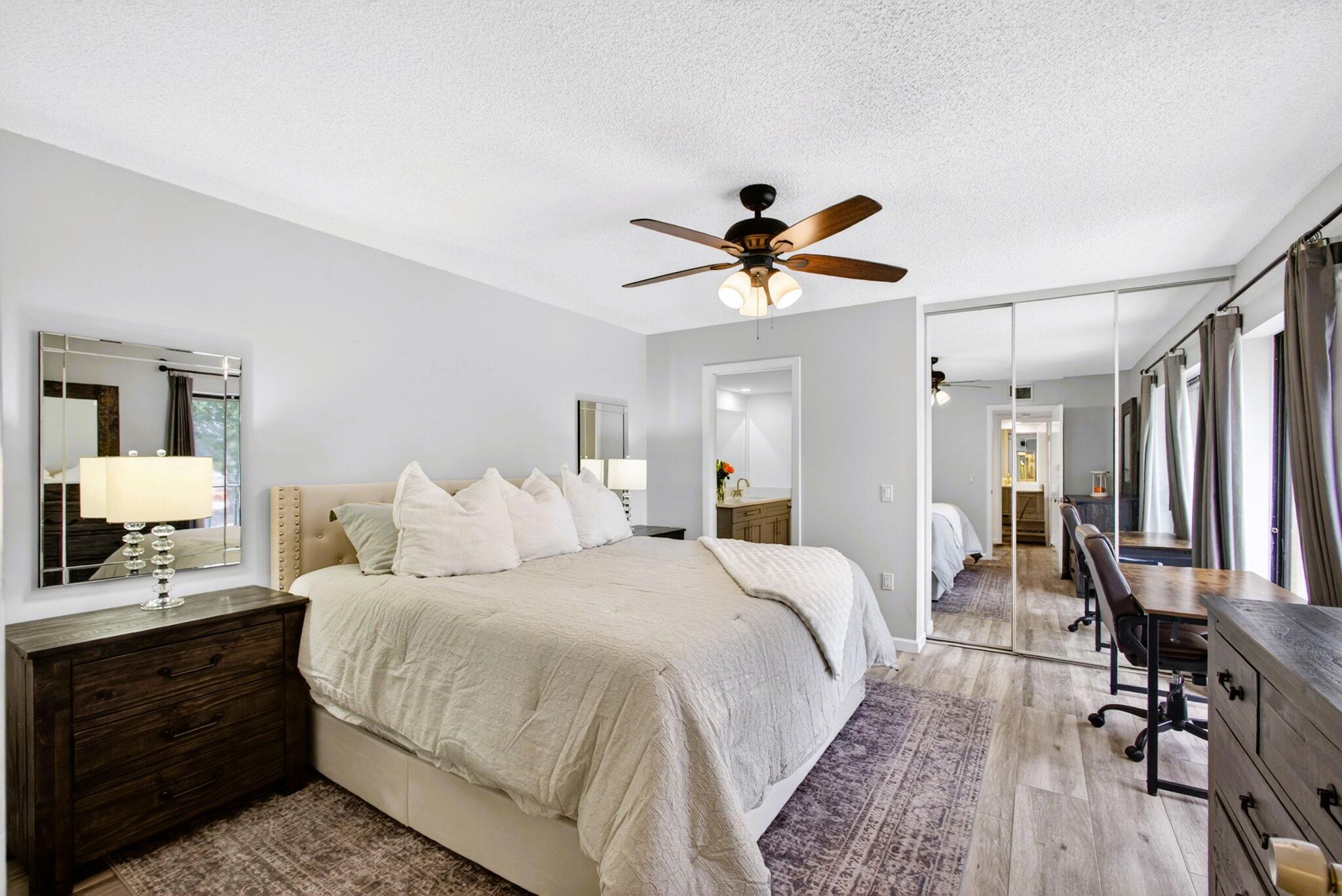 VILLAGE OF SANDALWOOD LAKES 1 - Residential