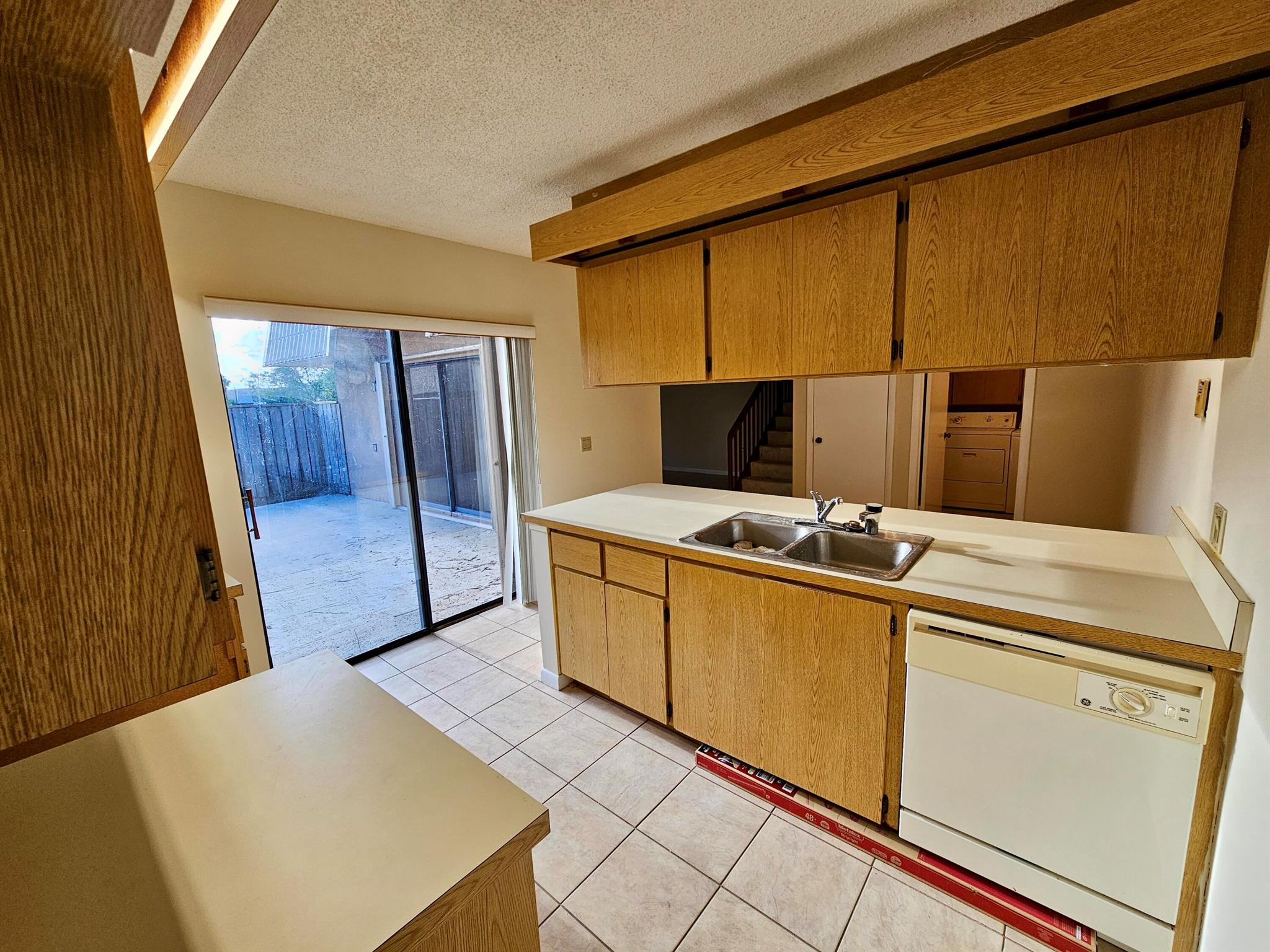 VILLAGE OF SANDALWOOD LAK - Residential