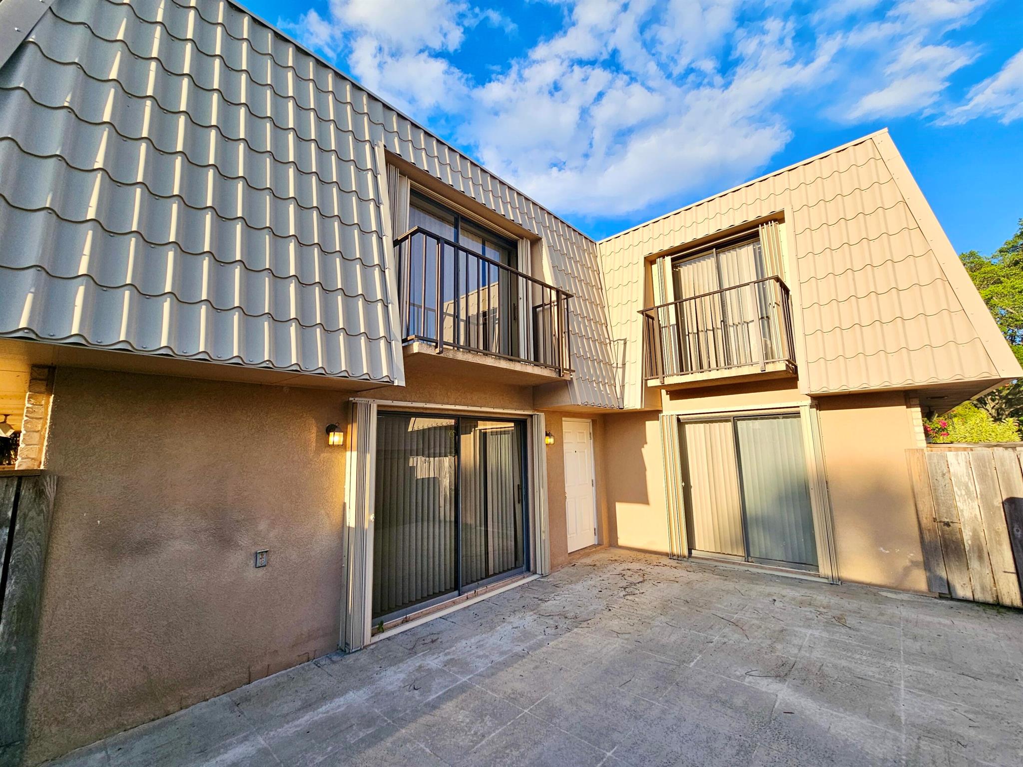 VILLAGE OF SANDALWOOD LAK - Residential