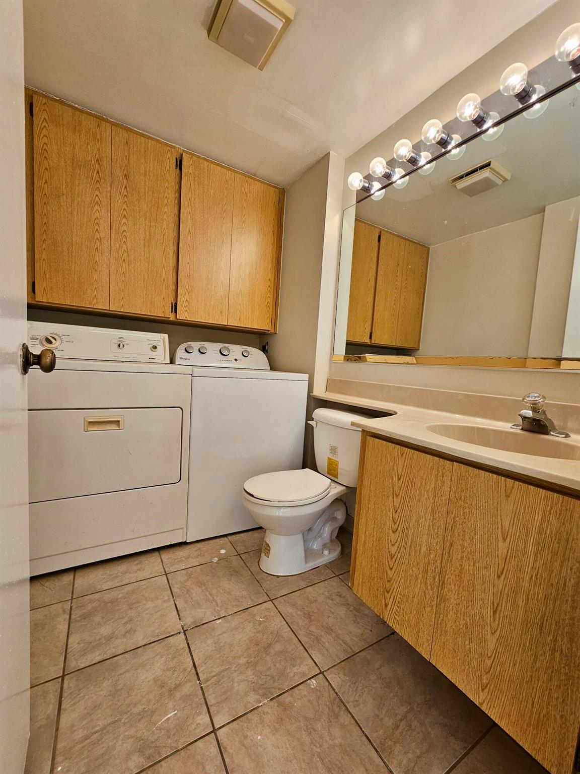 VILLAGE OF SANDALWOOD LAK - Residential