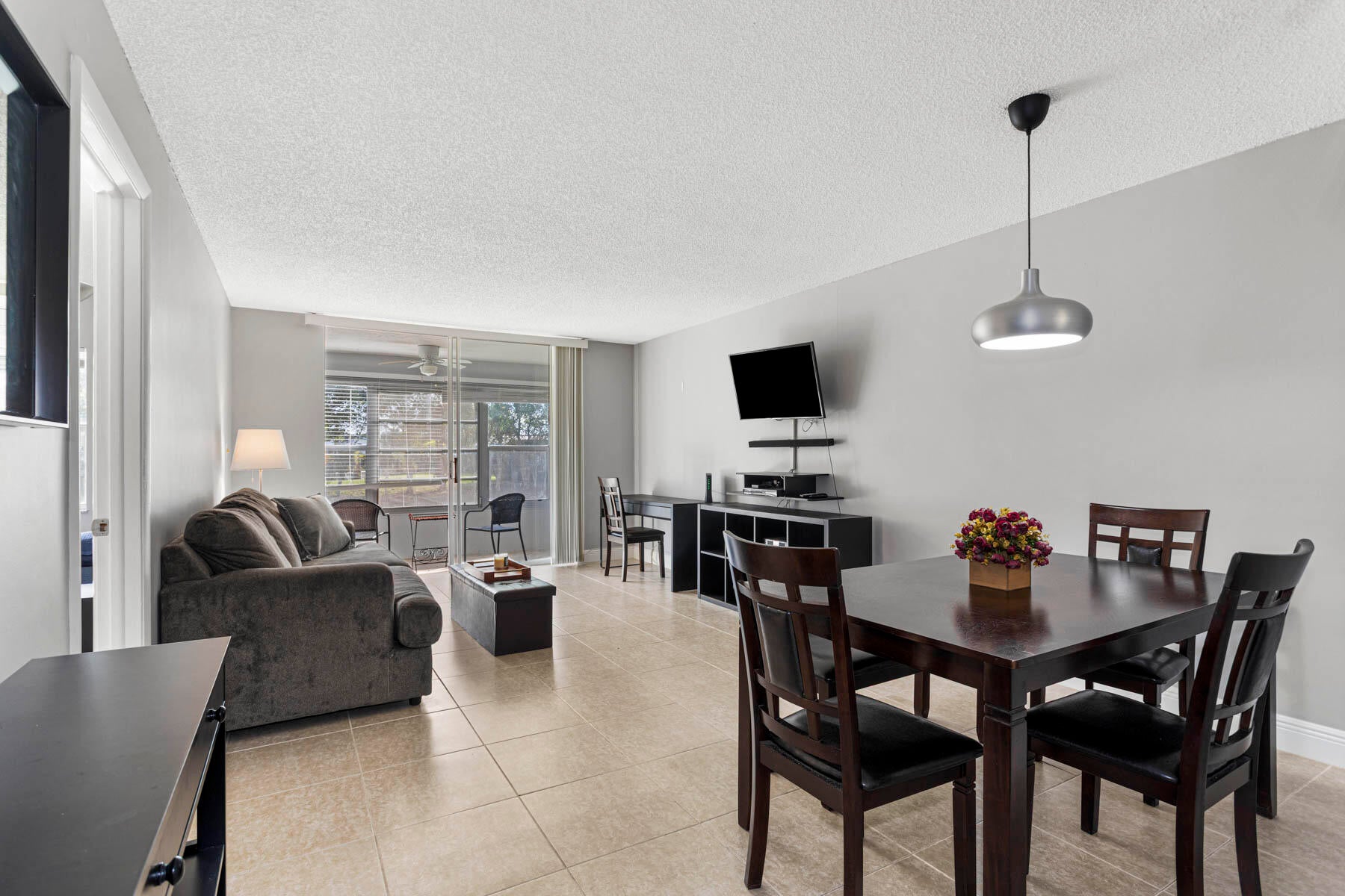 9700 SUNRISE LAKES Boulevard 101